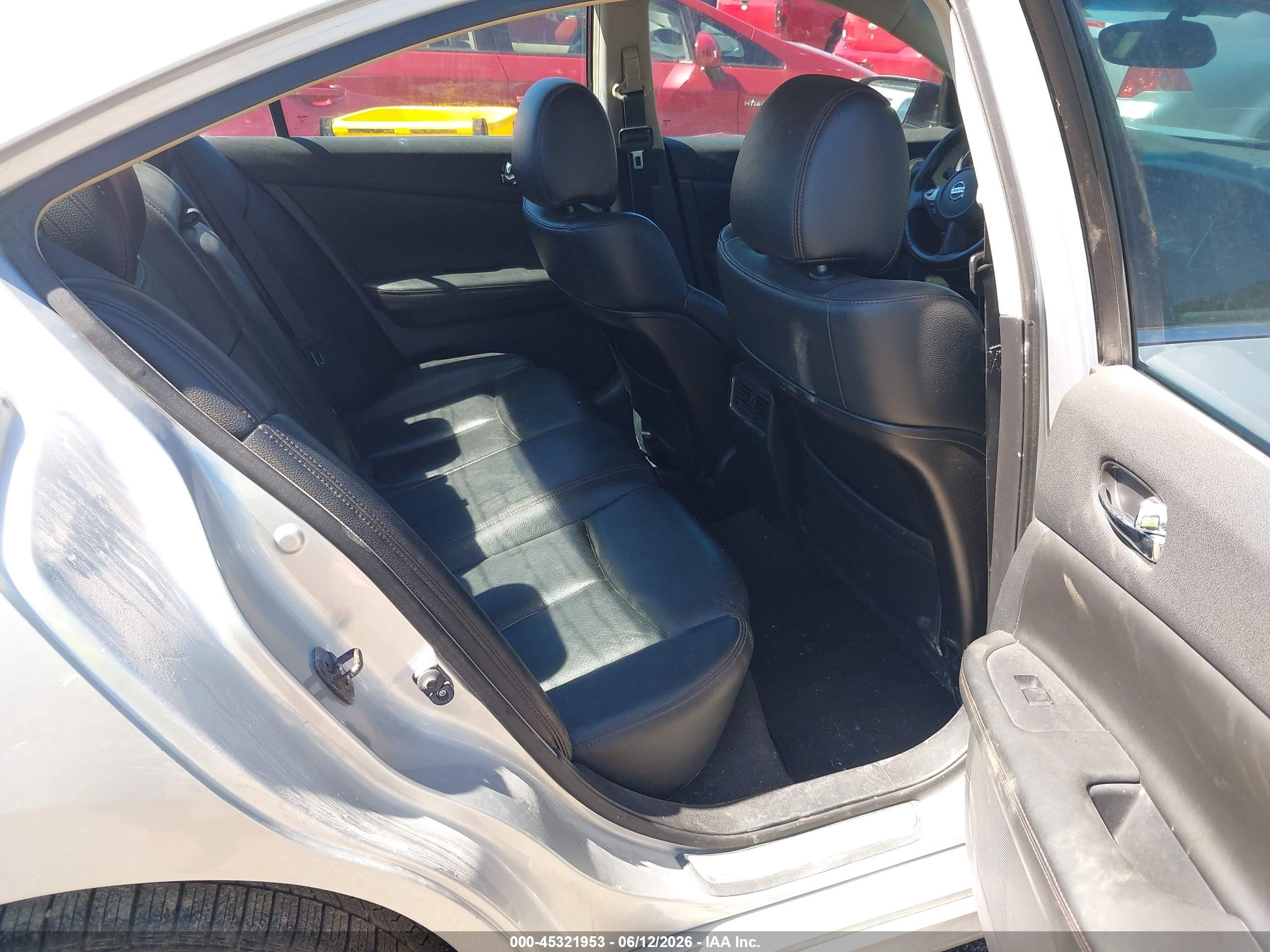 2010 Nissan Maxima 3.5 Sv Серебряный vin: 1N4AA5AP1AC814044