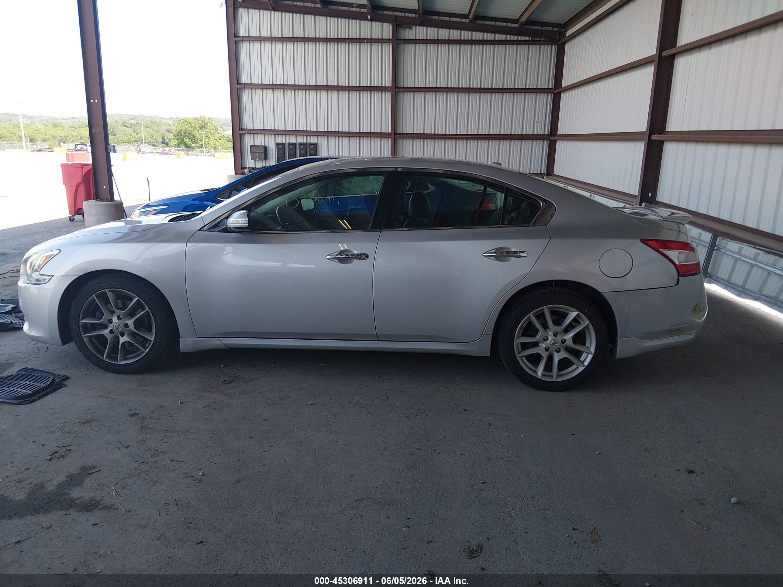 2011 Nissan Maxima 3.5 Sv Серебряный vin: 1N4AA5AP1BC807807