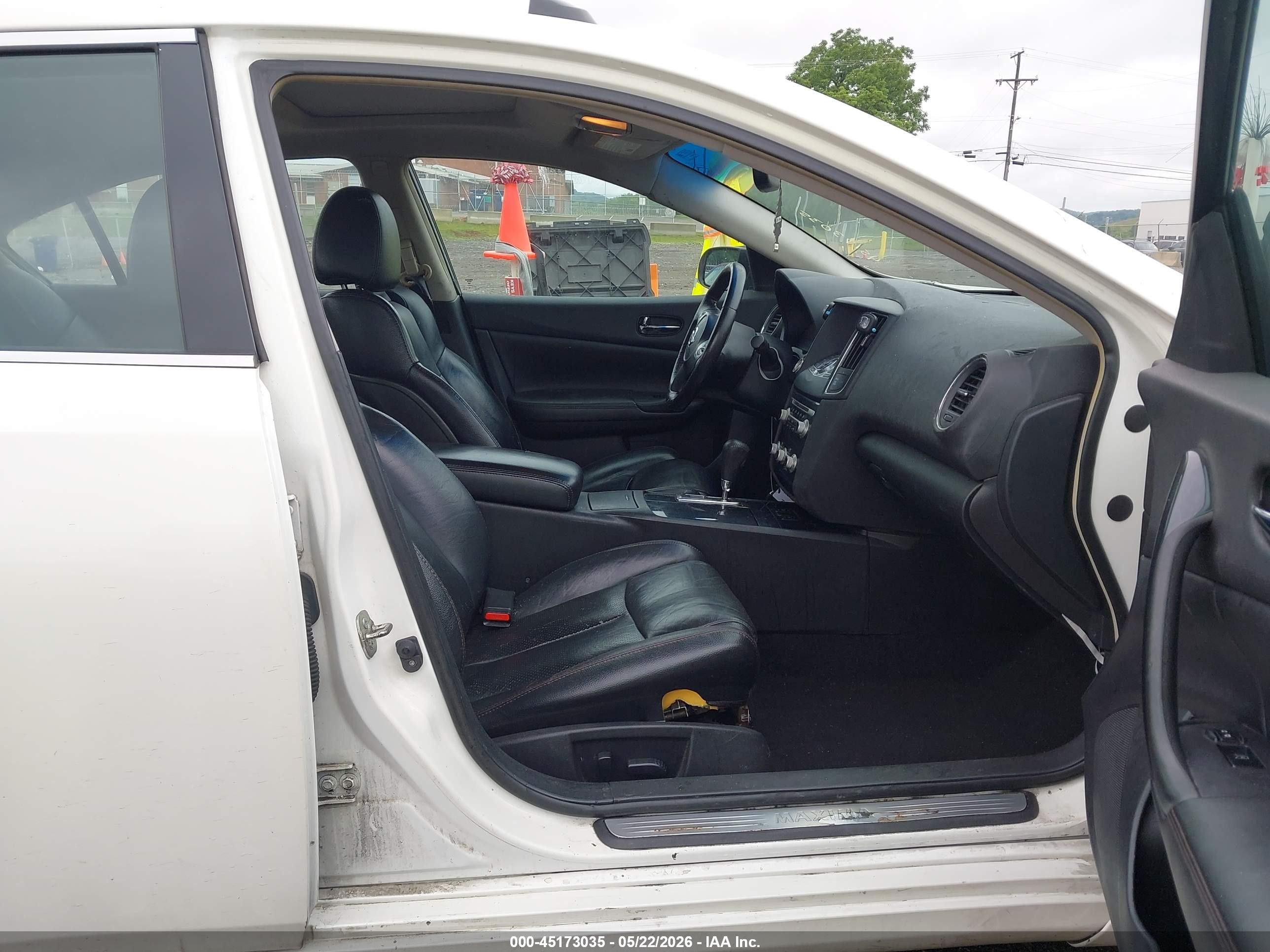 2012 Nissan Maxima 3.5 Sv White vin: 1N4AA5AP1CC810241