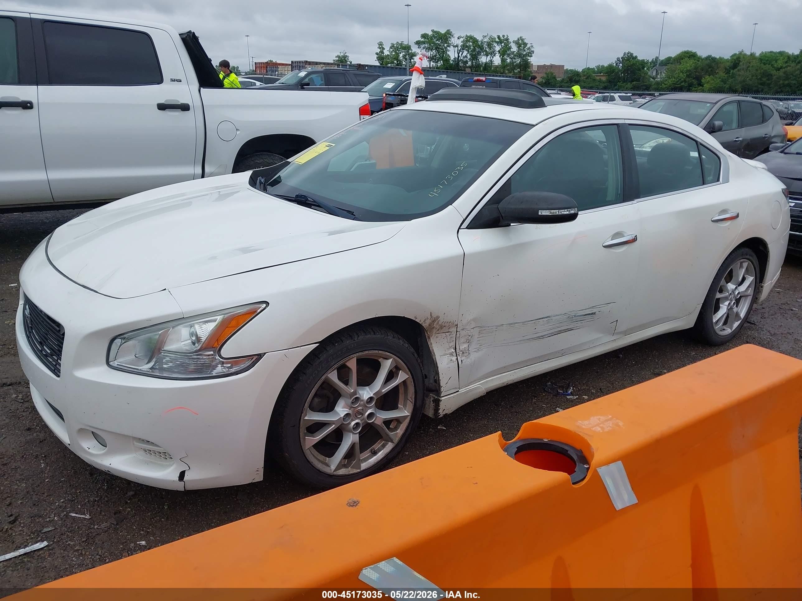 2012 Nissan Maxima 3.5 Sv White vin: 1N4AA5AP1CC810241