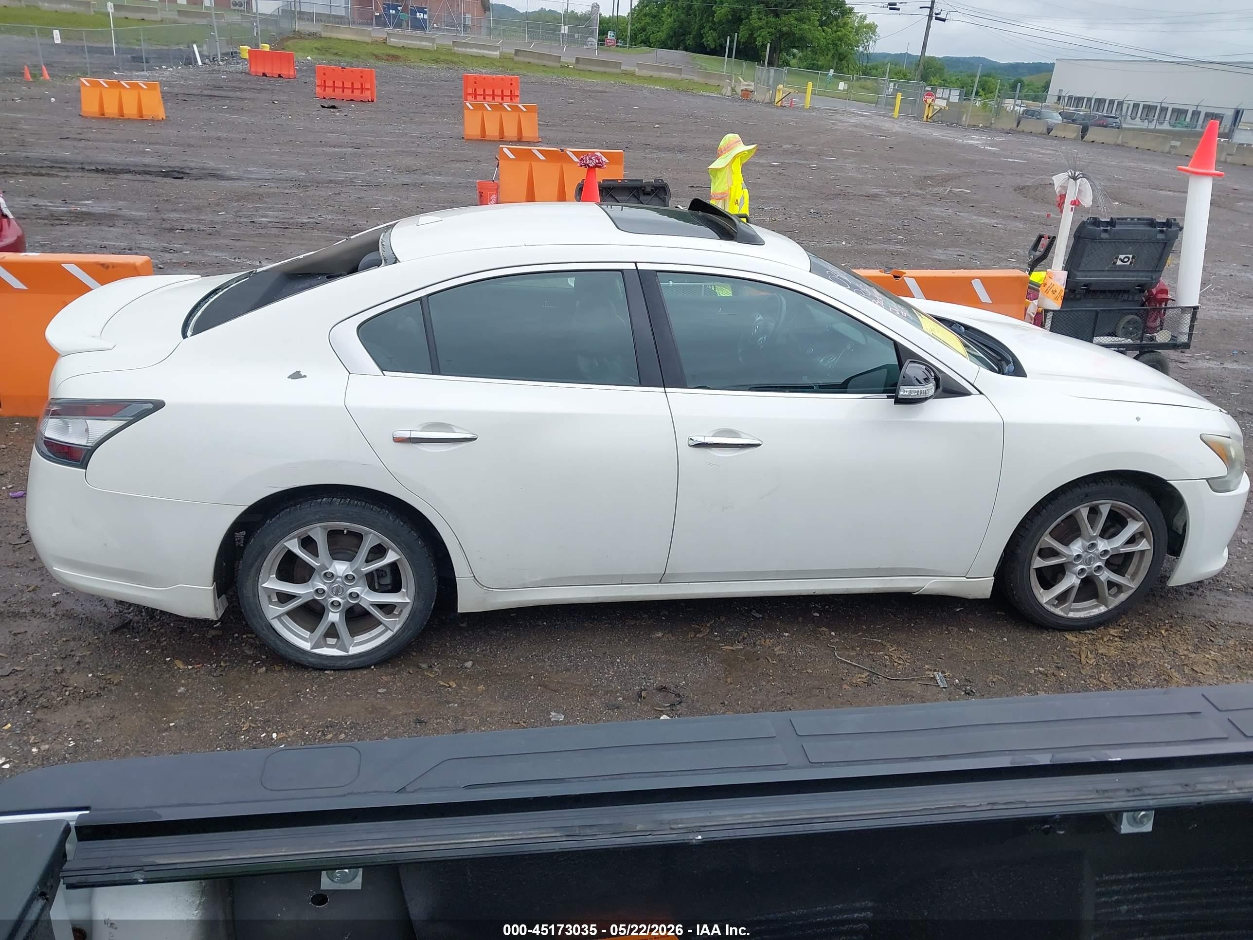 2012 Nissan Maxima 3.5 Sv White vin: 1N4AA5AP1CC810241