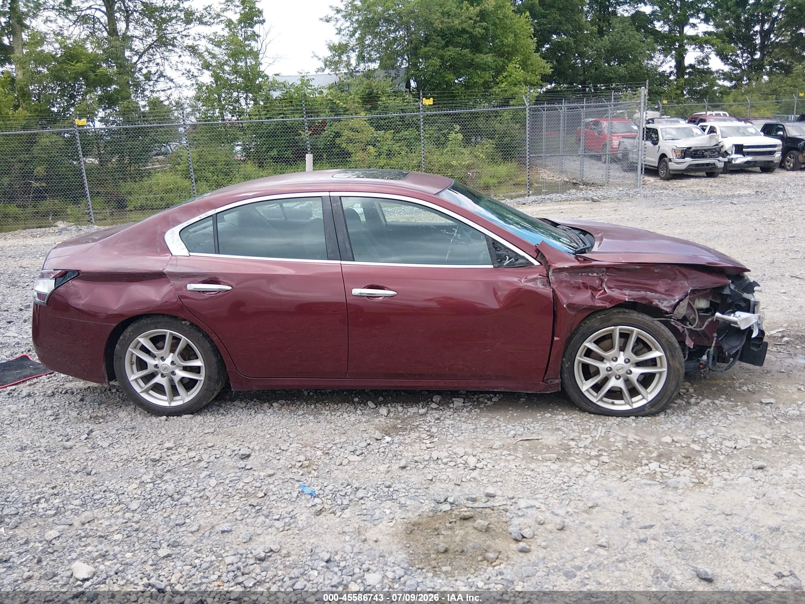 2012 Nissan Maxima 3.5 S Burgundy vin: 1N4AA5AP1CC822597