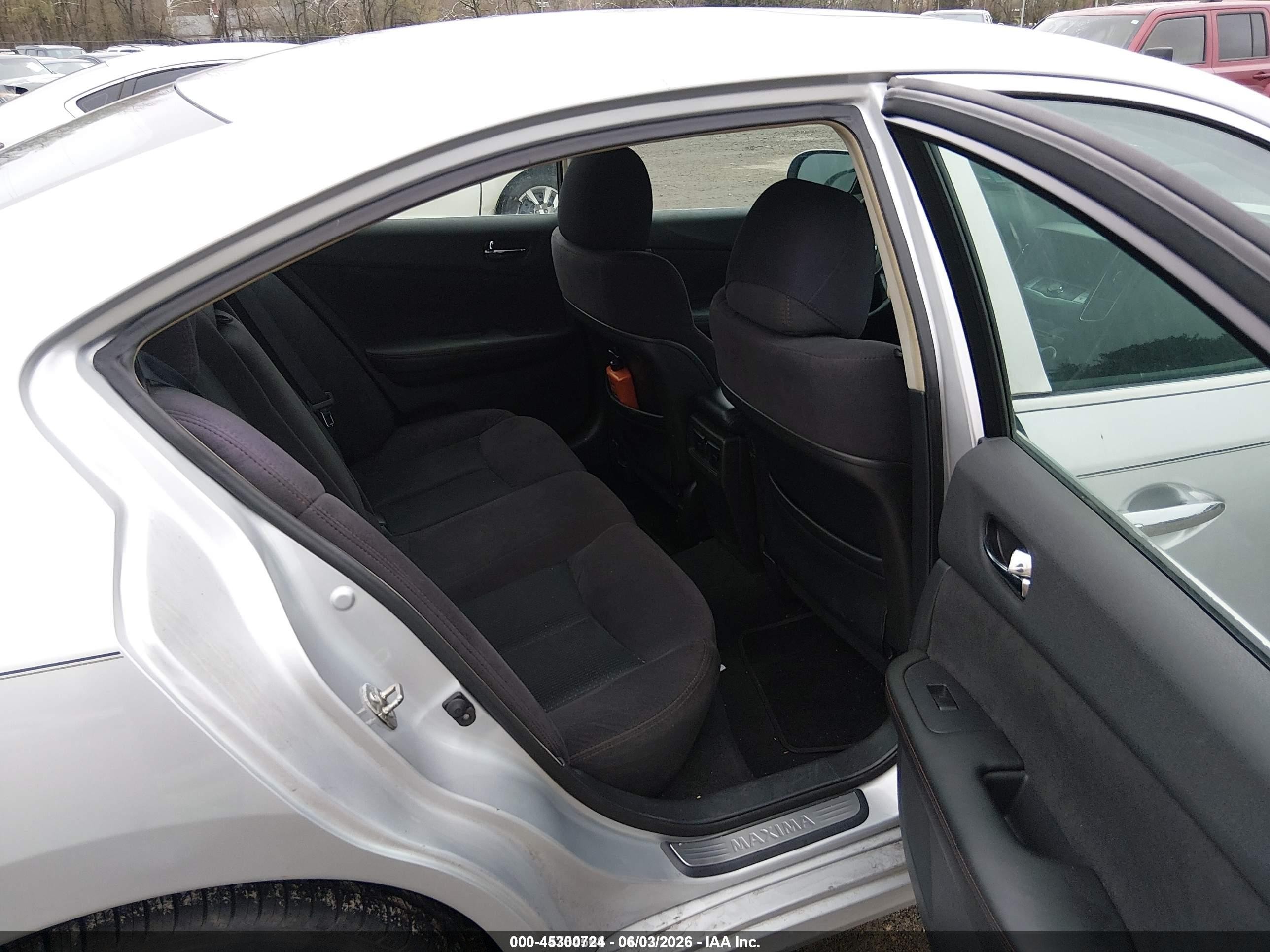 2012 Nissan Maxima 3.5 S Silver vin: 1N4AA5AP1CC860590