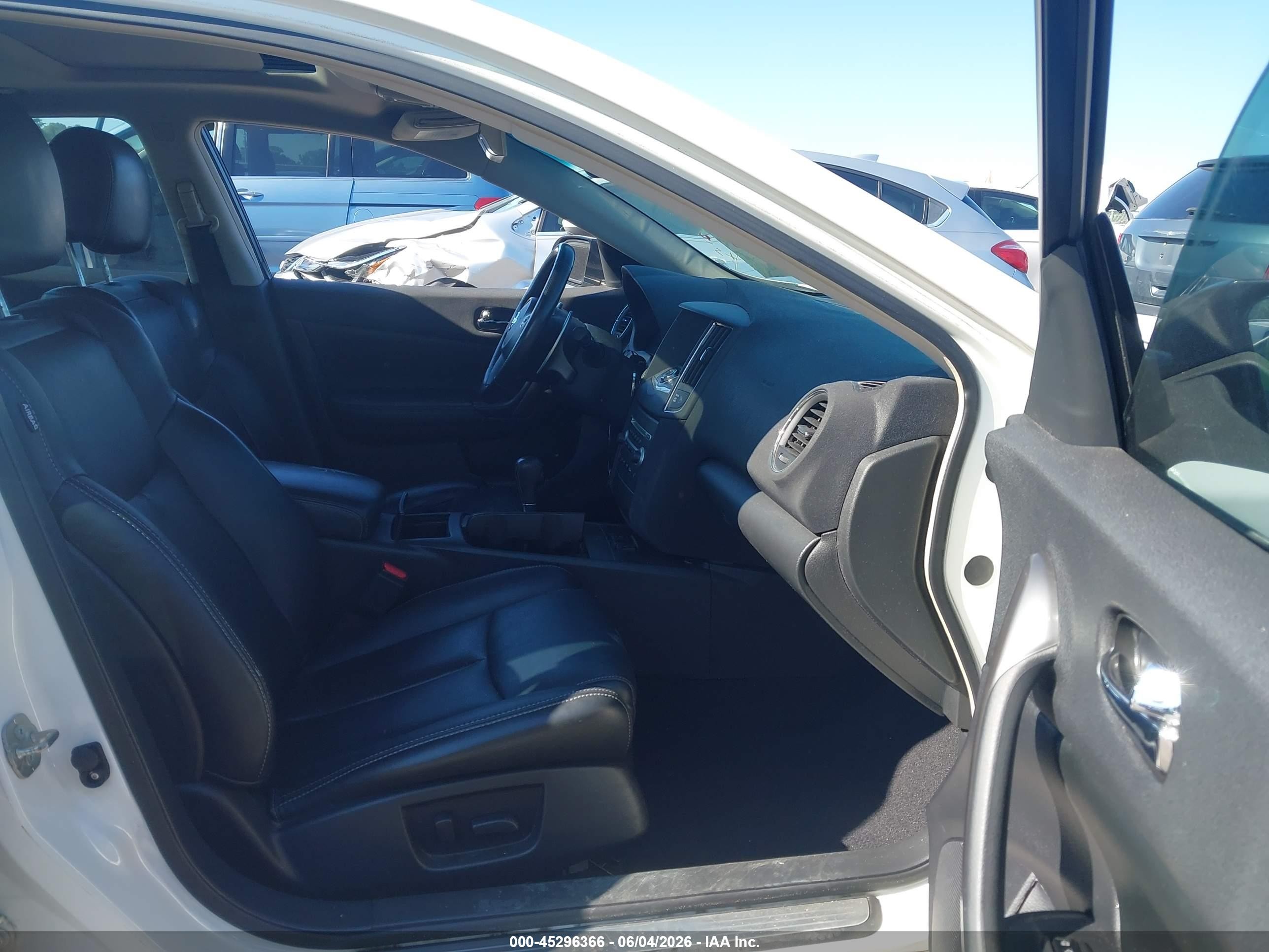 2012 Nissan Maxima 3.5 Sv White vin: 1N4AA5AP1CC870200