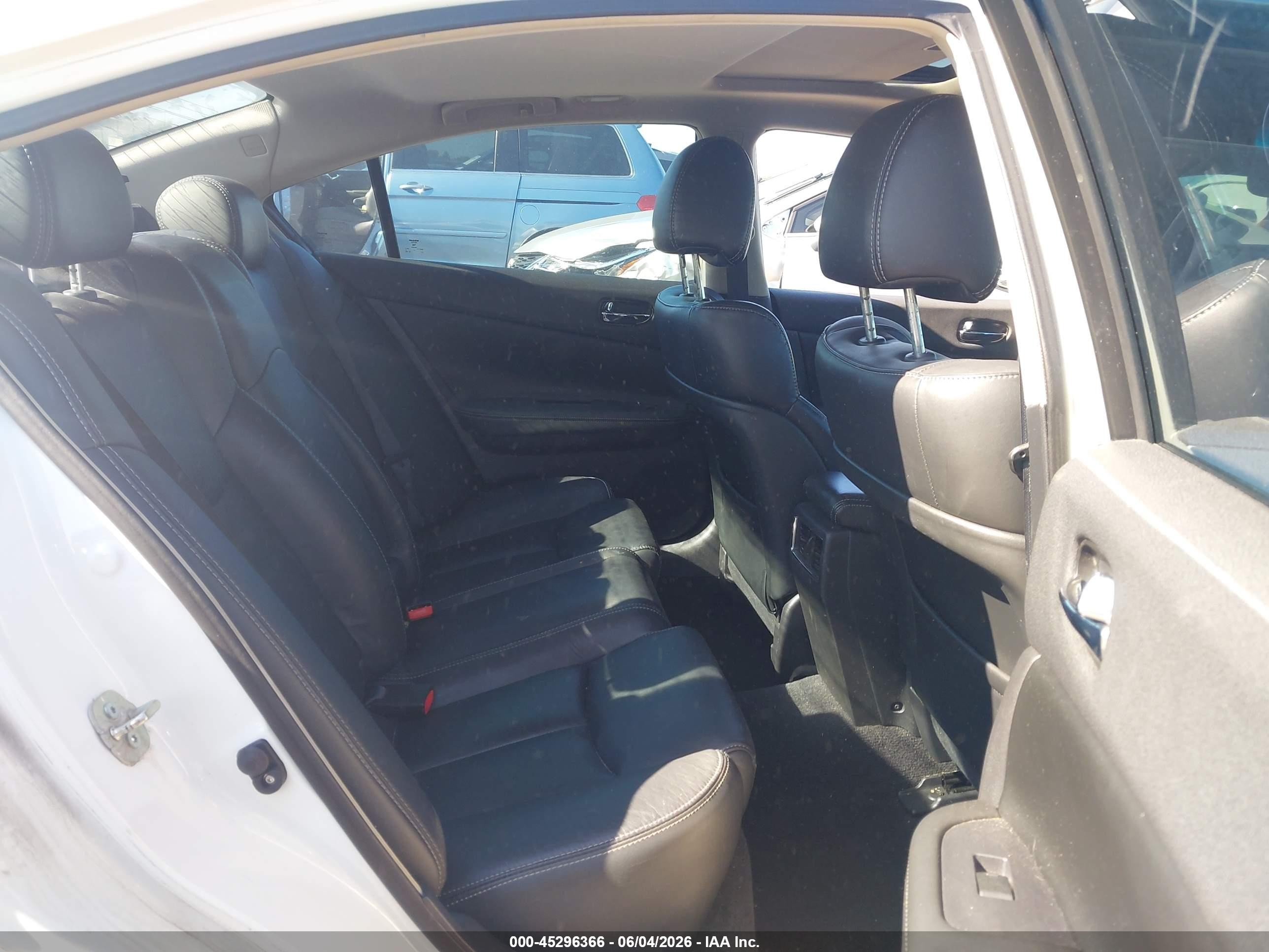 2012 Nissan Maxima 3.5 Sv White vin: 1N4AA5AP1CC870200
