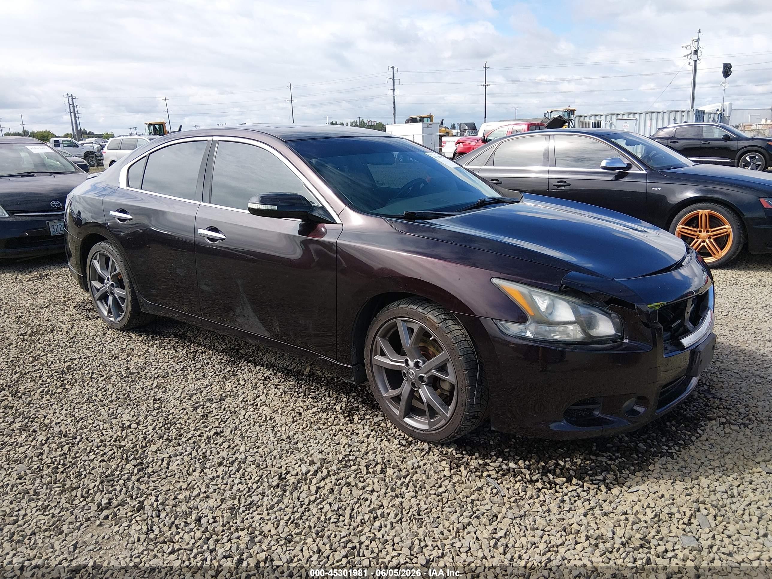 2013 Nissan Maxima 3.5 Sv Burgundy vin: 1N4AA5AP1DC842446