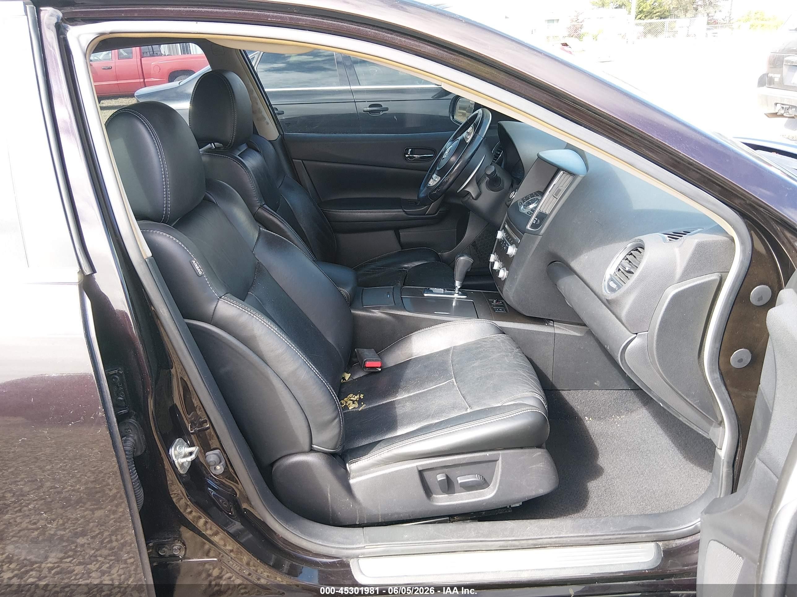 2013 Nissan Maxima 3.5 Sv Burgundy vin: 1N4AA5AP1DC842446