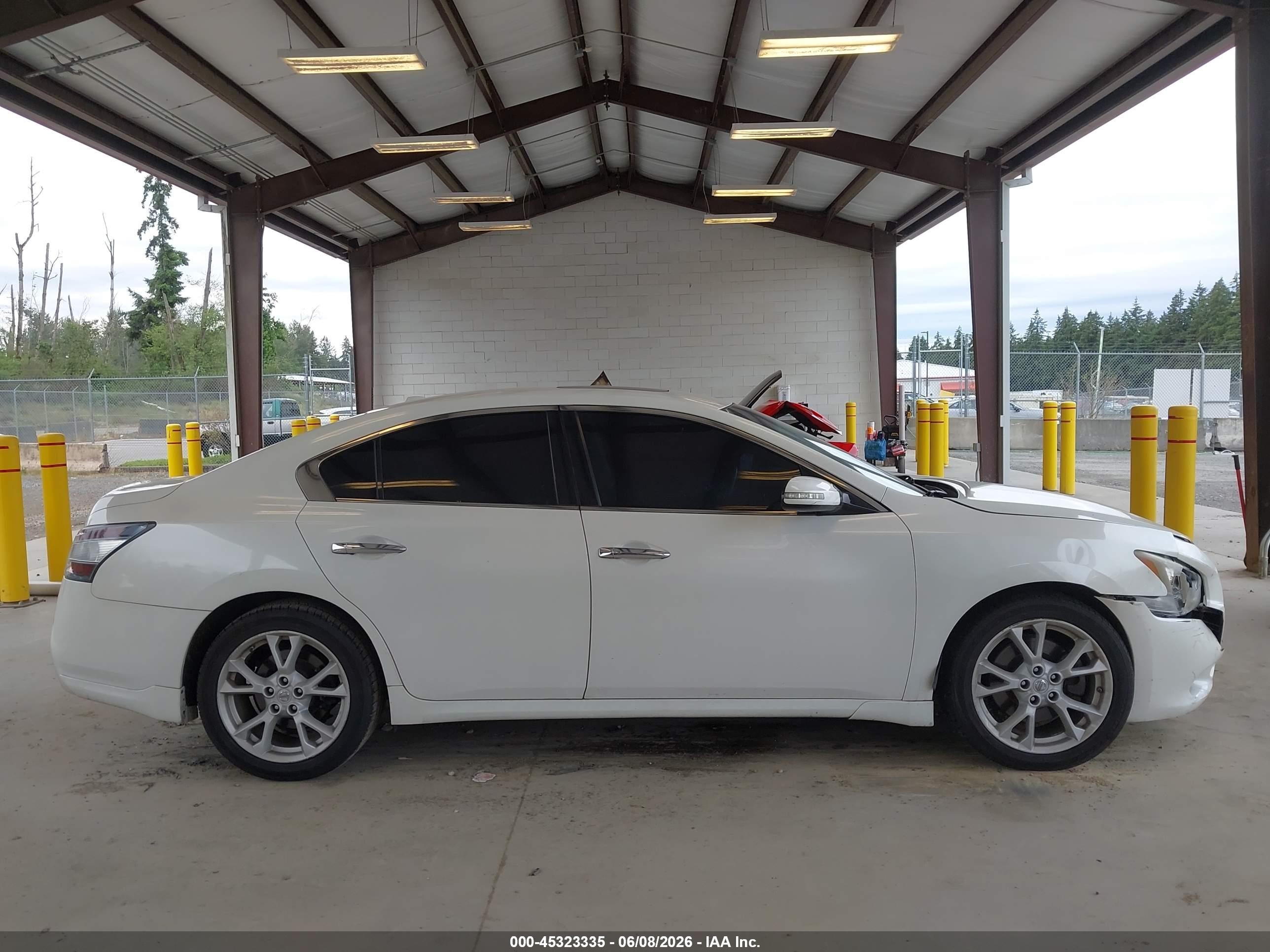 2013 Nissan Maxima 3.5 Sv White vin: 1N4AA5AP1DC843337