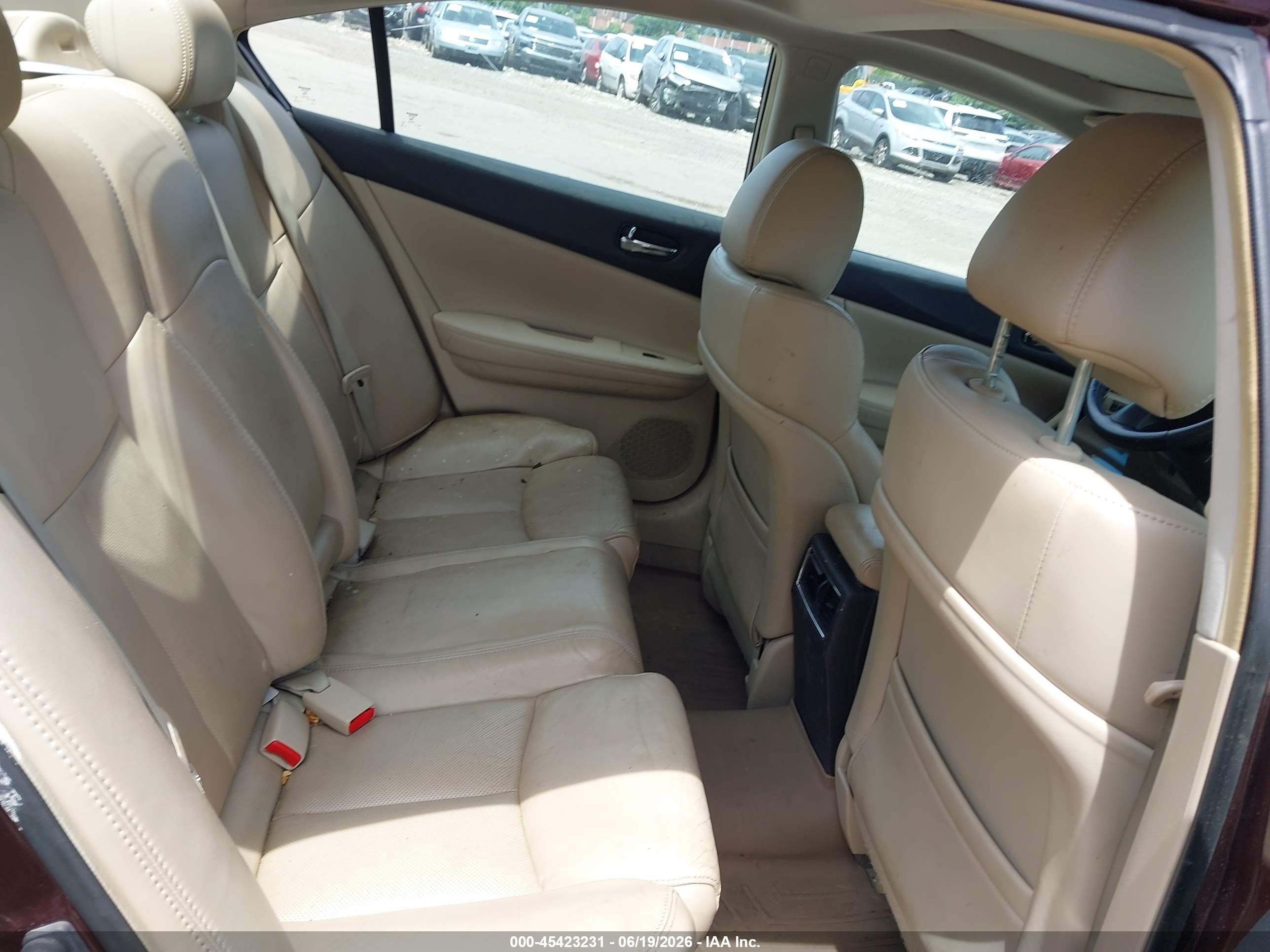 2014 Nissan Maxima 3.5 Sv Burgundy vin: 1N4AA5AP1EC472293