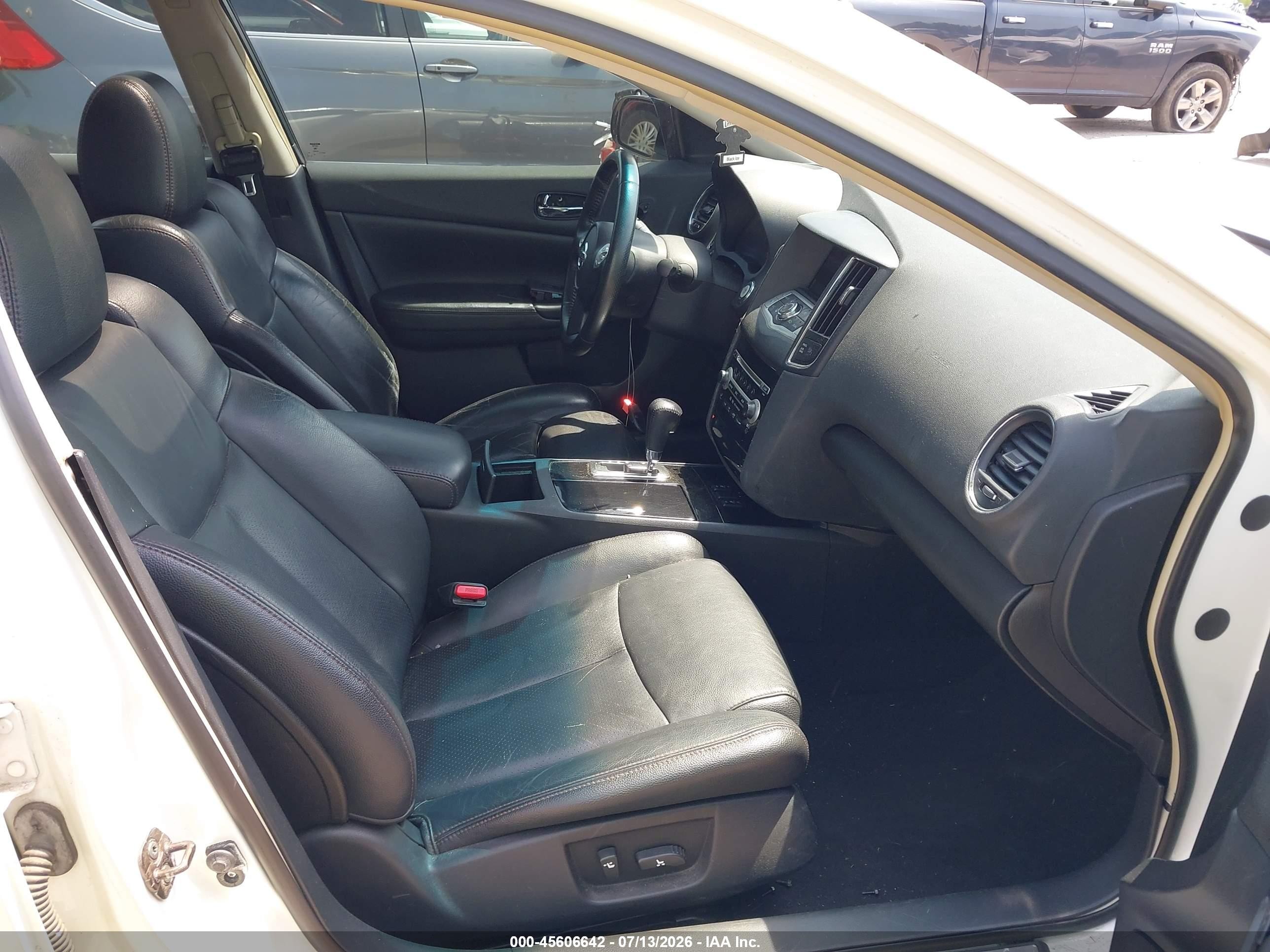 2010 Nissan Maxima 3.5 Sv White vin: 1N4AA5AP2AC810407