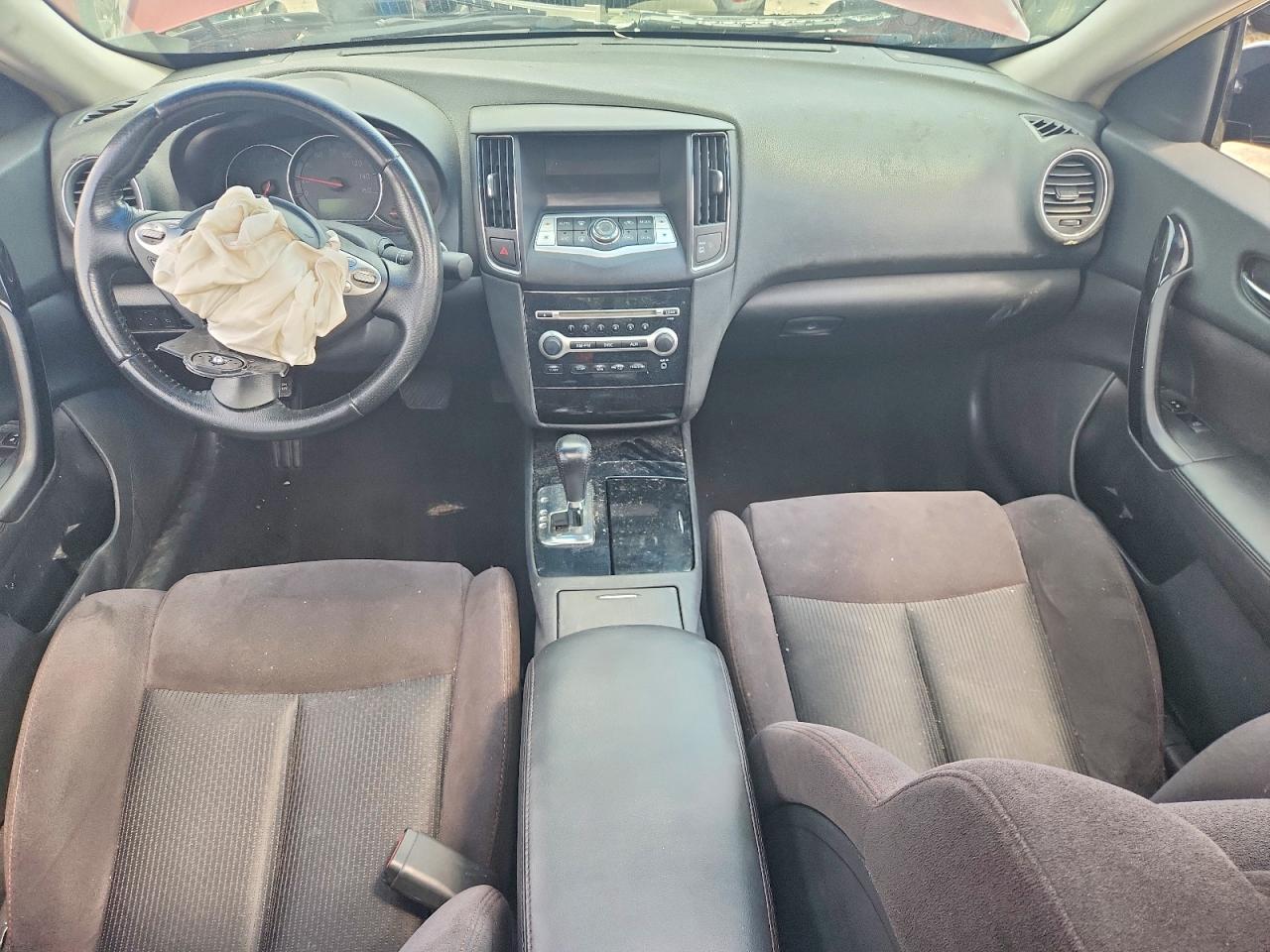 2010 Nissan Maxima 3.5 S Burgundy vin: 1N4AA5AP2AC833847