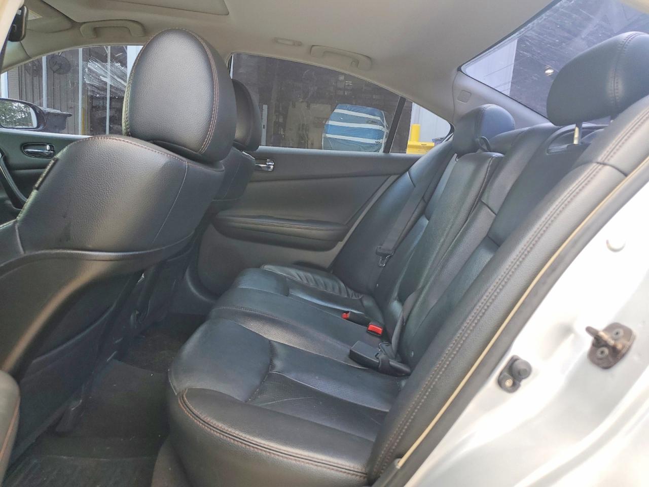 2010 Nissan Maxima S/sv Silver vin: 1N4AA5AP2AC861177