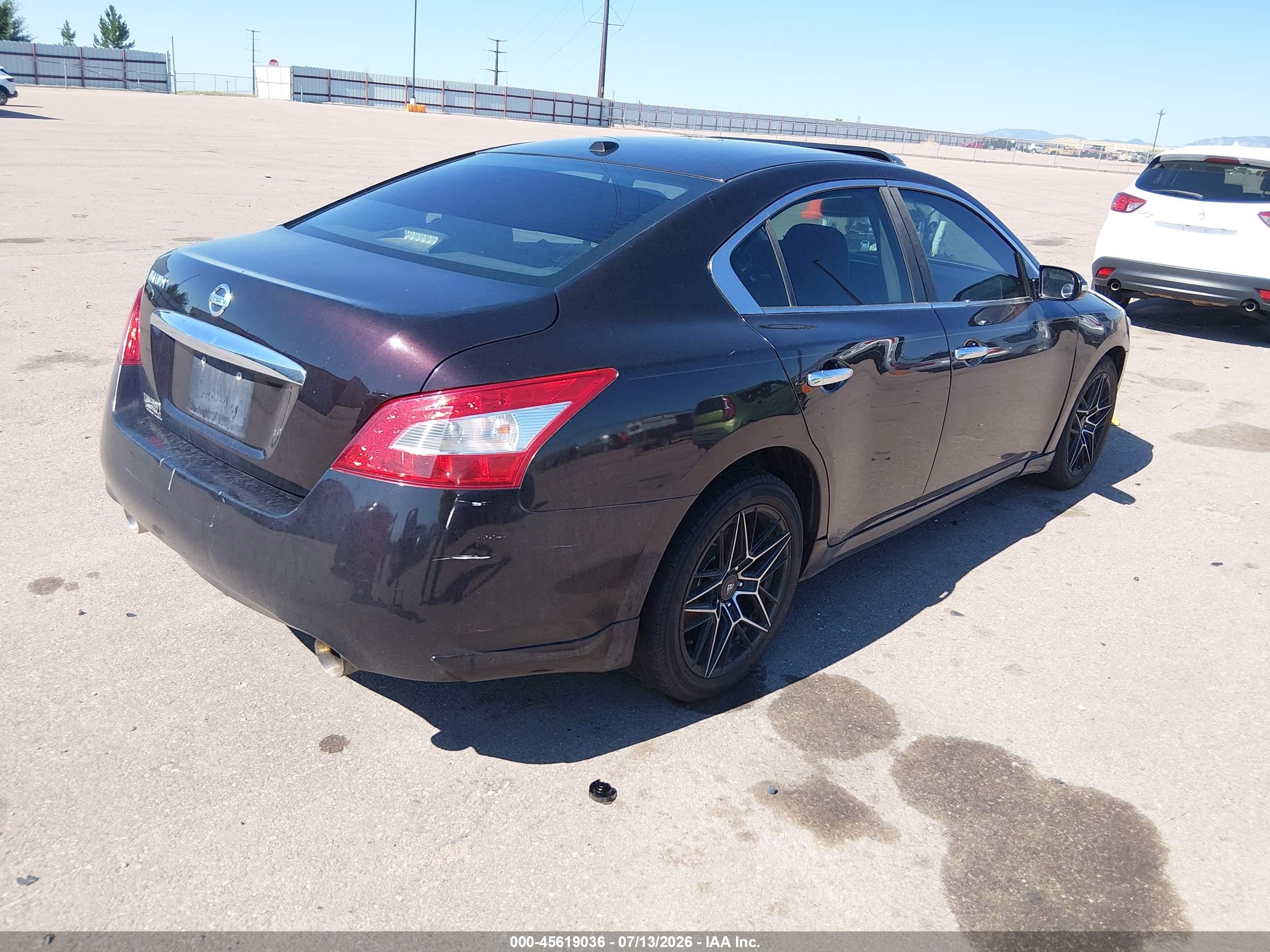 2011 Nissan Maxima 3.5 Sv Burgundy vin: 1N4AA5AP2BC811686