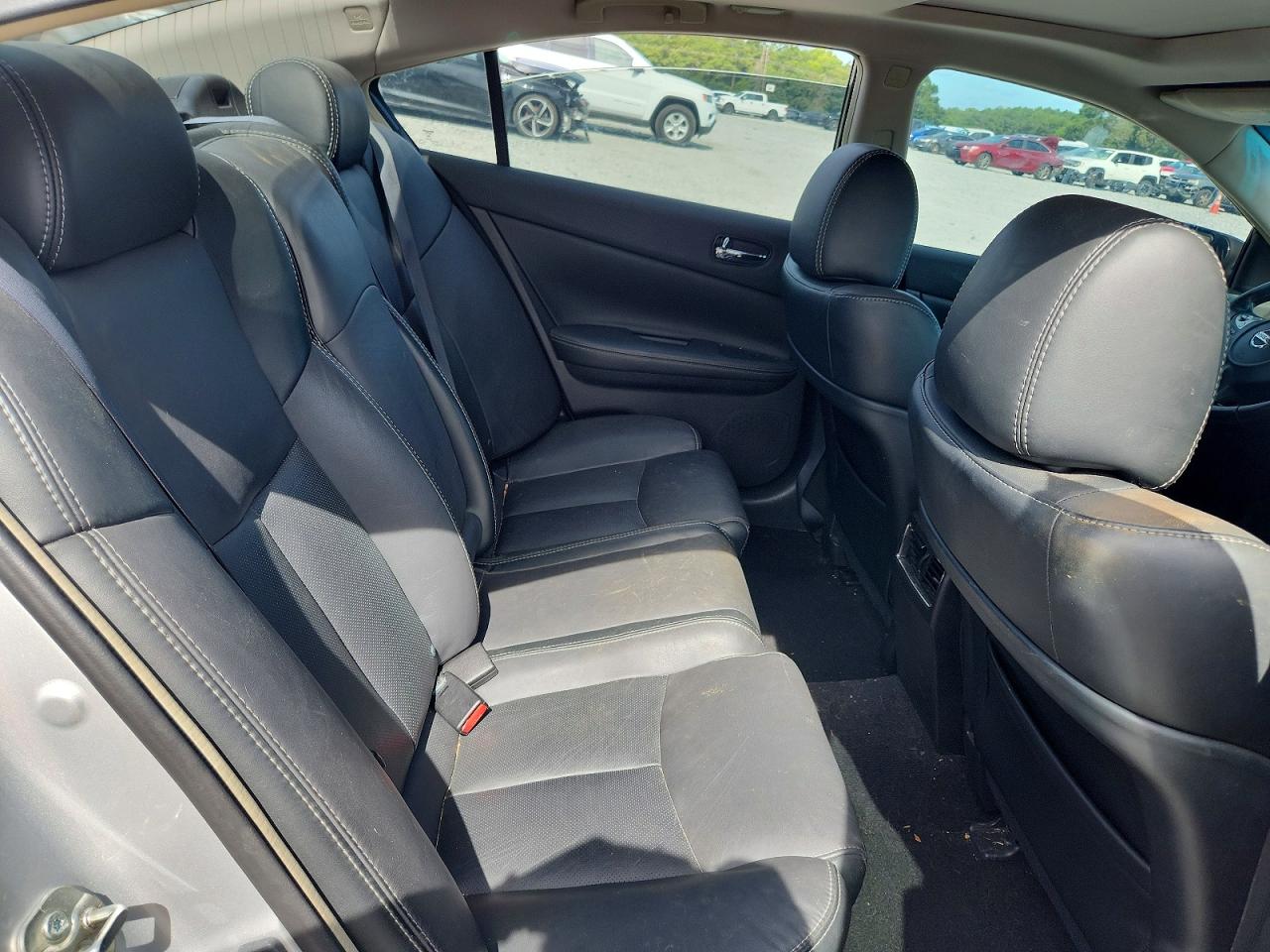 2012 Nissan Maxima 3.5 S Silver vin: 1N4AA5AP2CC848593