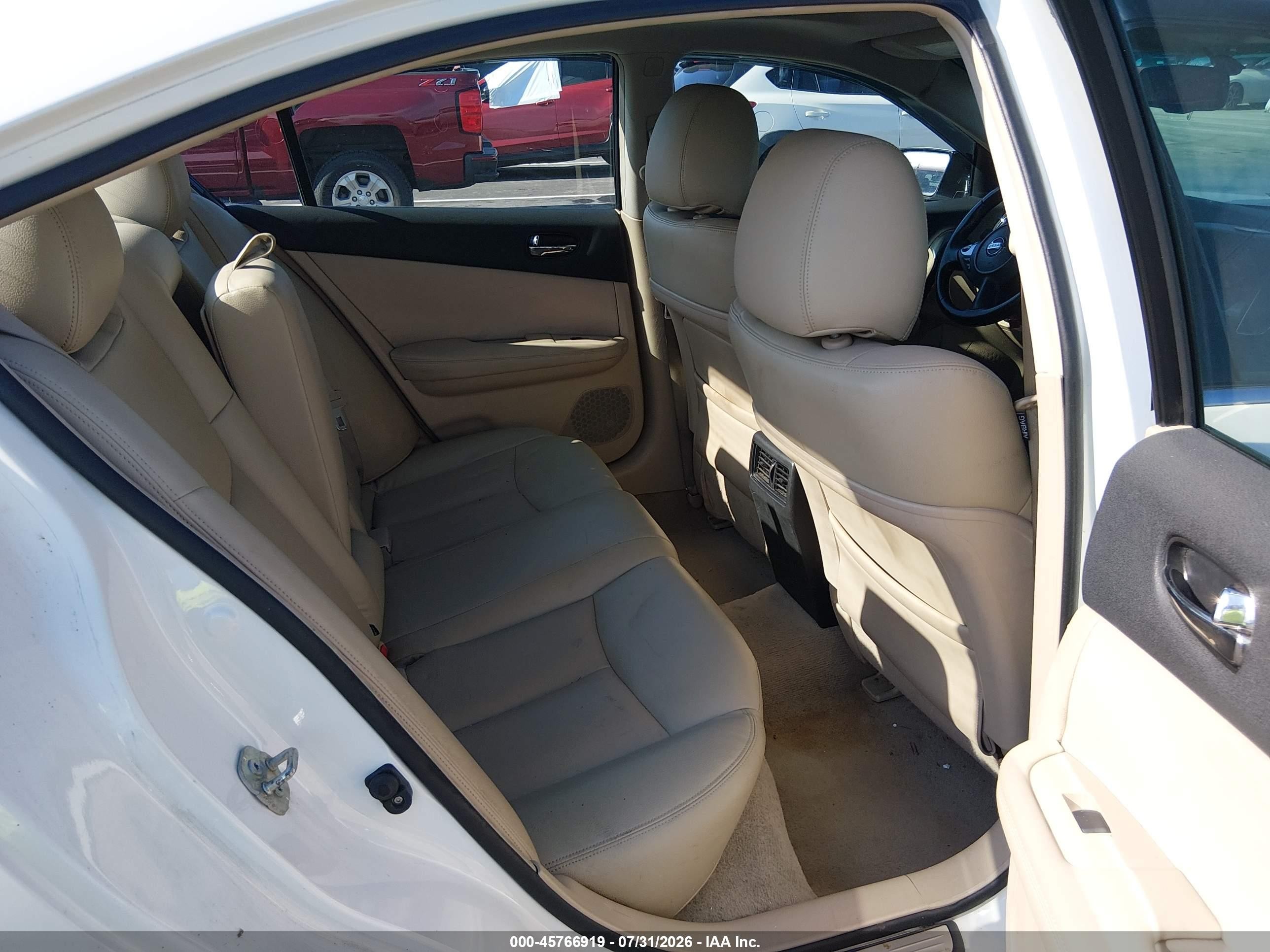2013 Nissan Maxima 3.5 S Белый vin: 1N4AA5AP2DC823629