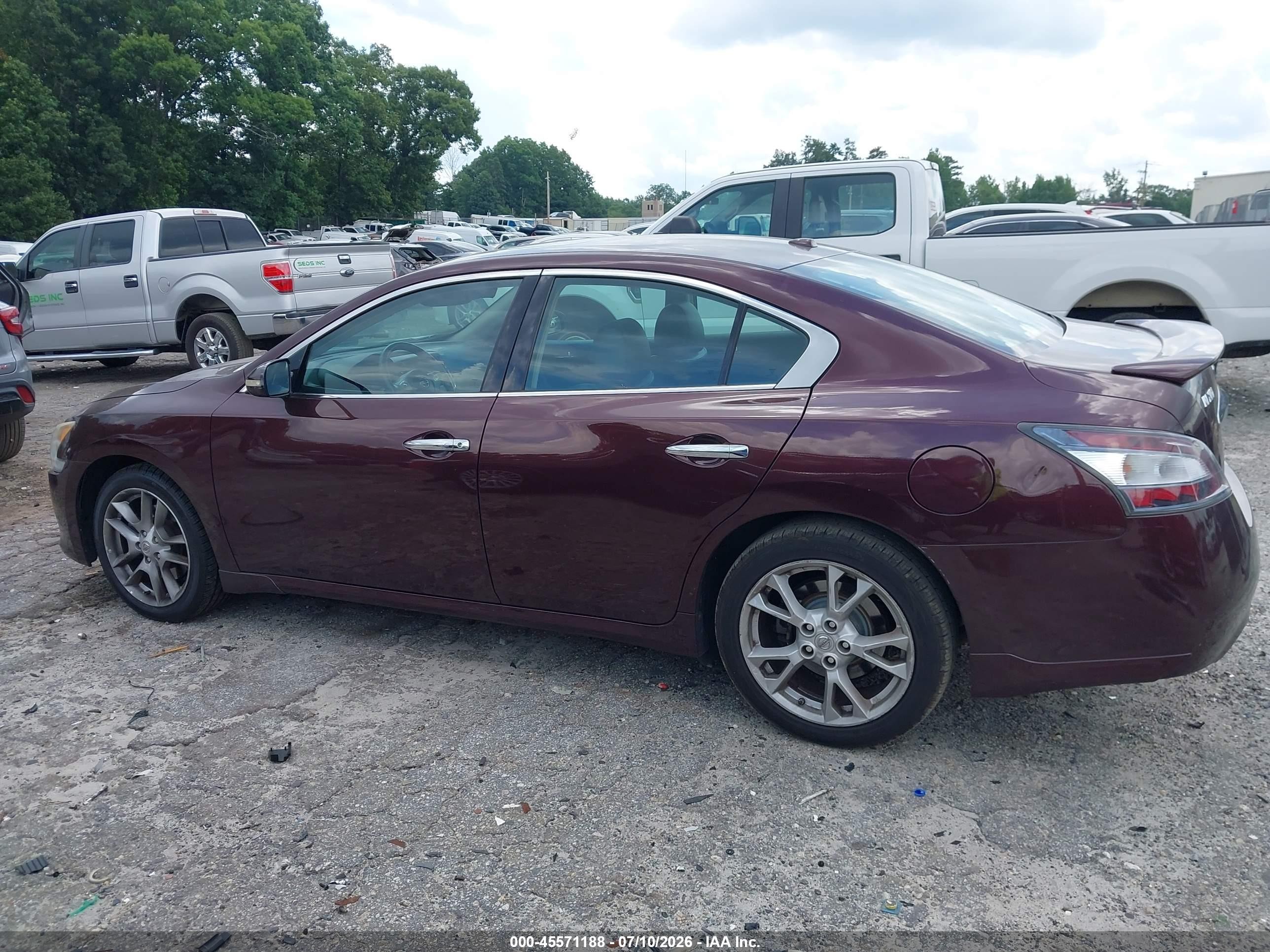 2014 Nissan Maxima 3.5 Sv Maroon vin: 1N4AA5AP2EC470472