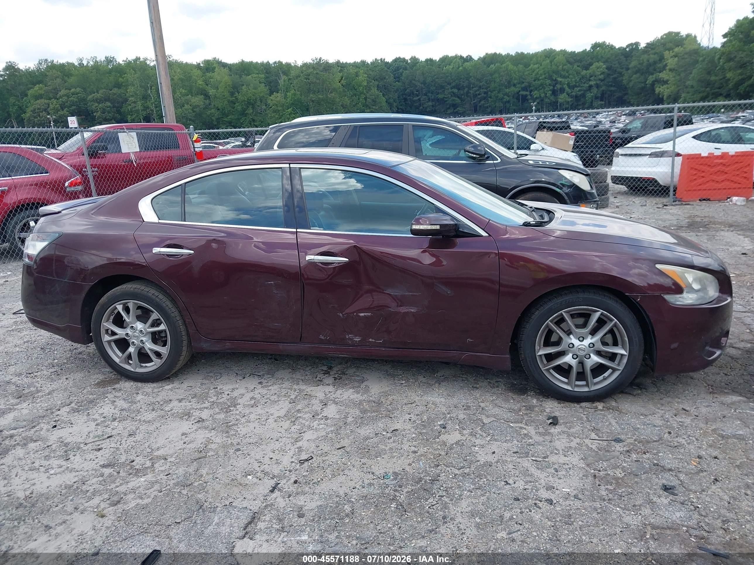 2014 Nissan Maxima 3.5 Sv Maroon vin: 1N4AA5AP2EC470472