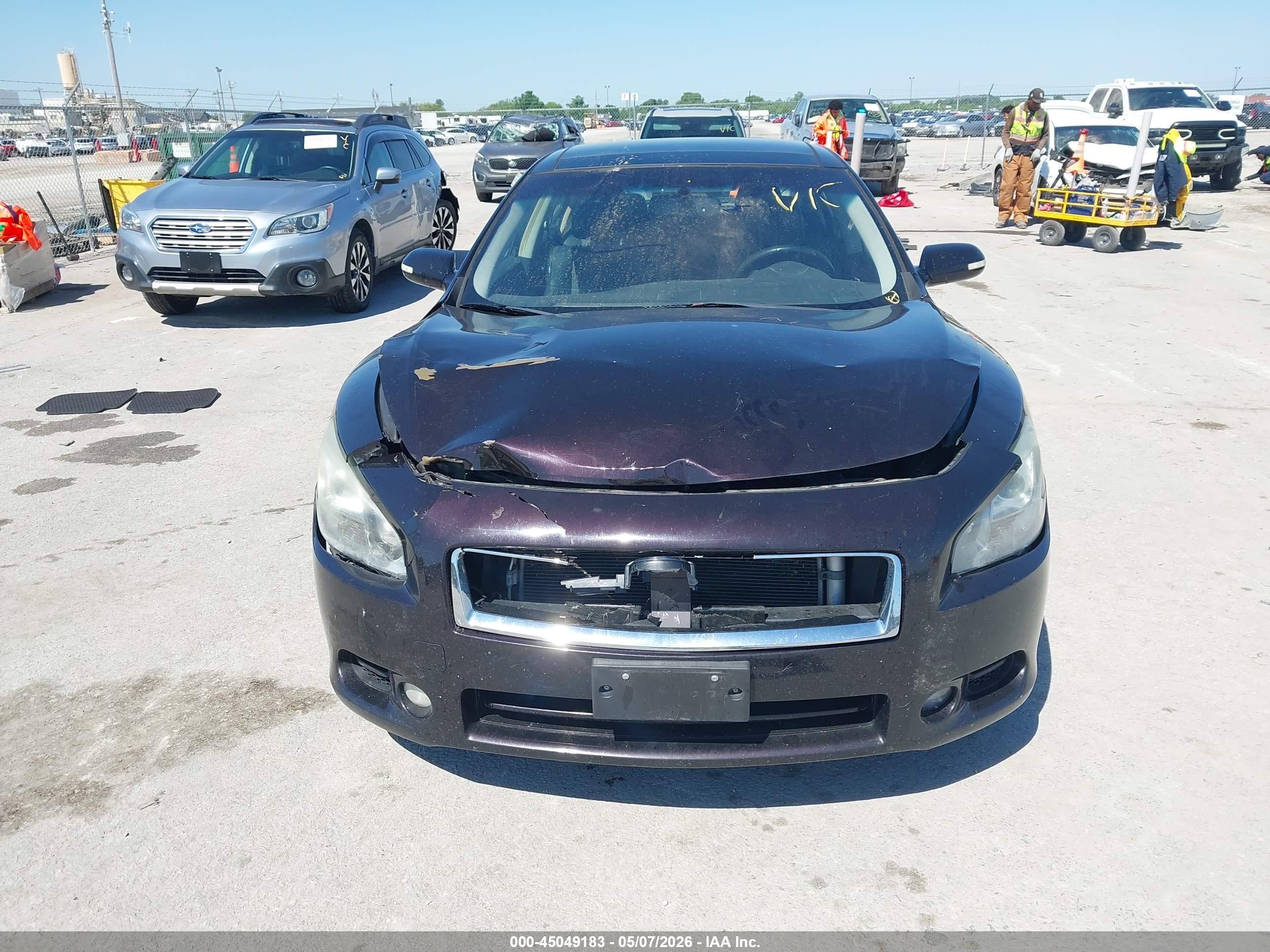 2014 Nissan Maxima 3.5 Sv Burgundy vin: 1N4AA5AP2EC477163