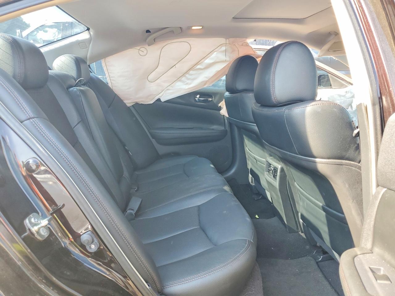 2014 Nissan Maxima 3.5 S Burgundy vin: 1N4AA5AP2EC480905