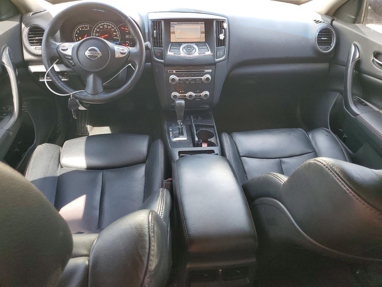 2014 Nissan Maxima White vin: 1N4AA5AP2EC492018