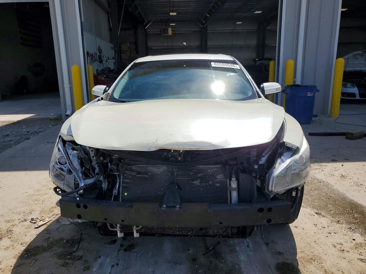 2014 Nissan Maxima White vin: 1N4AA5AP2EC492018
