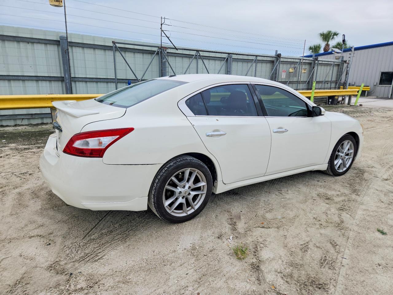 2010 Nissan Maxima 3.5 S White vin: 1N4AA5AP3AC842847