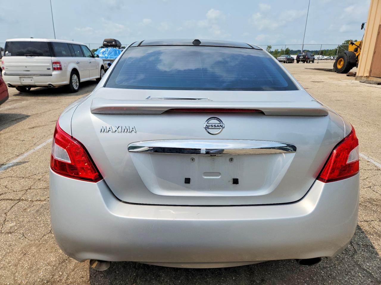 2011 Nissan Maxima 3.5 S Silver vin: 1N4AA5AP3BC804990