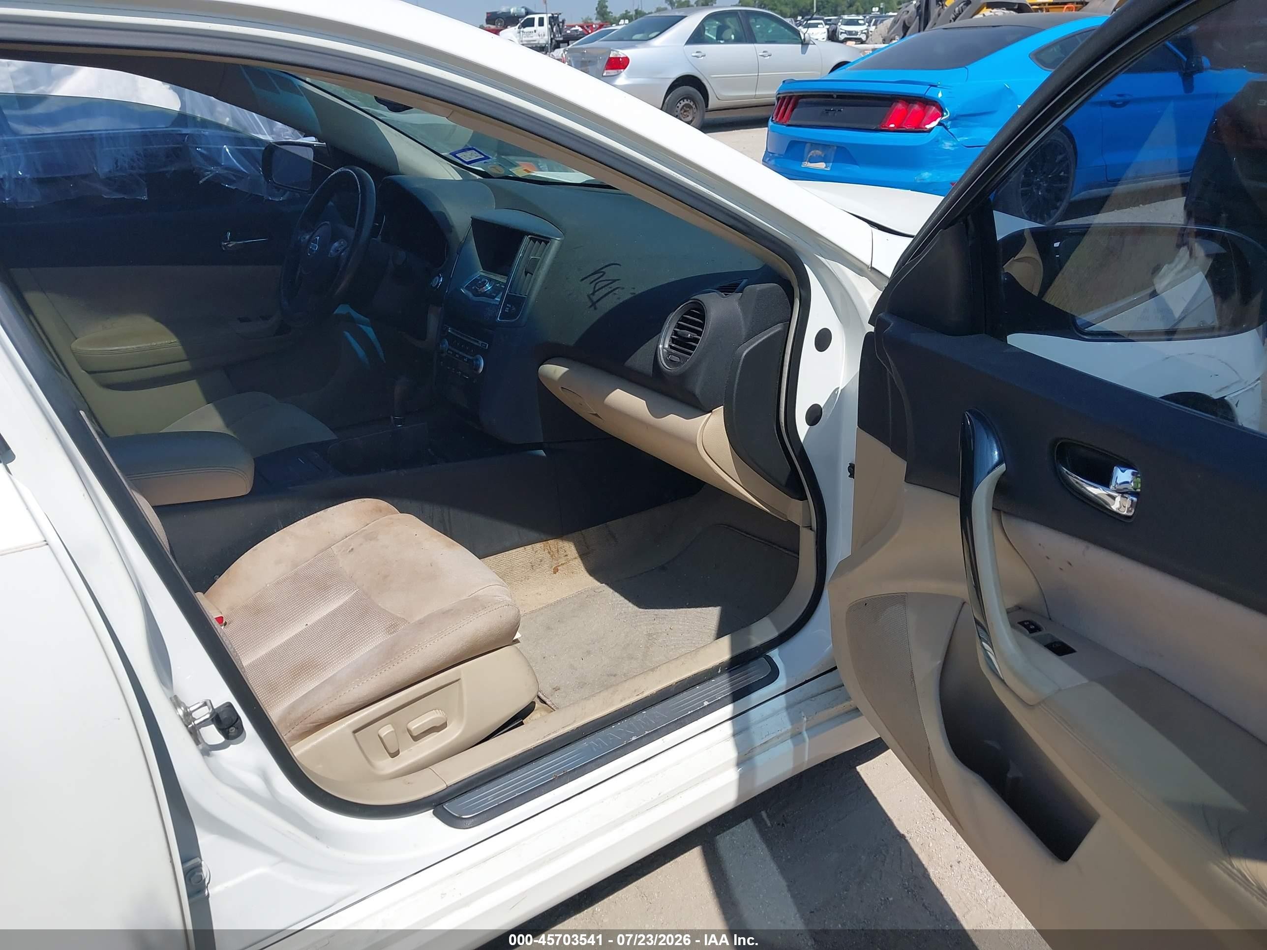 2012 Nissan Maxima 3.5 S Белый vin: 1N4AA5AP3CC862518