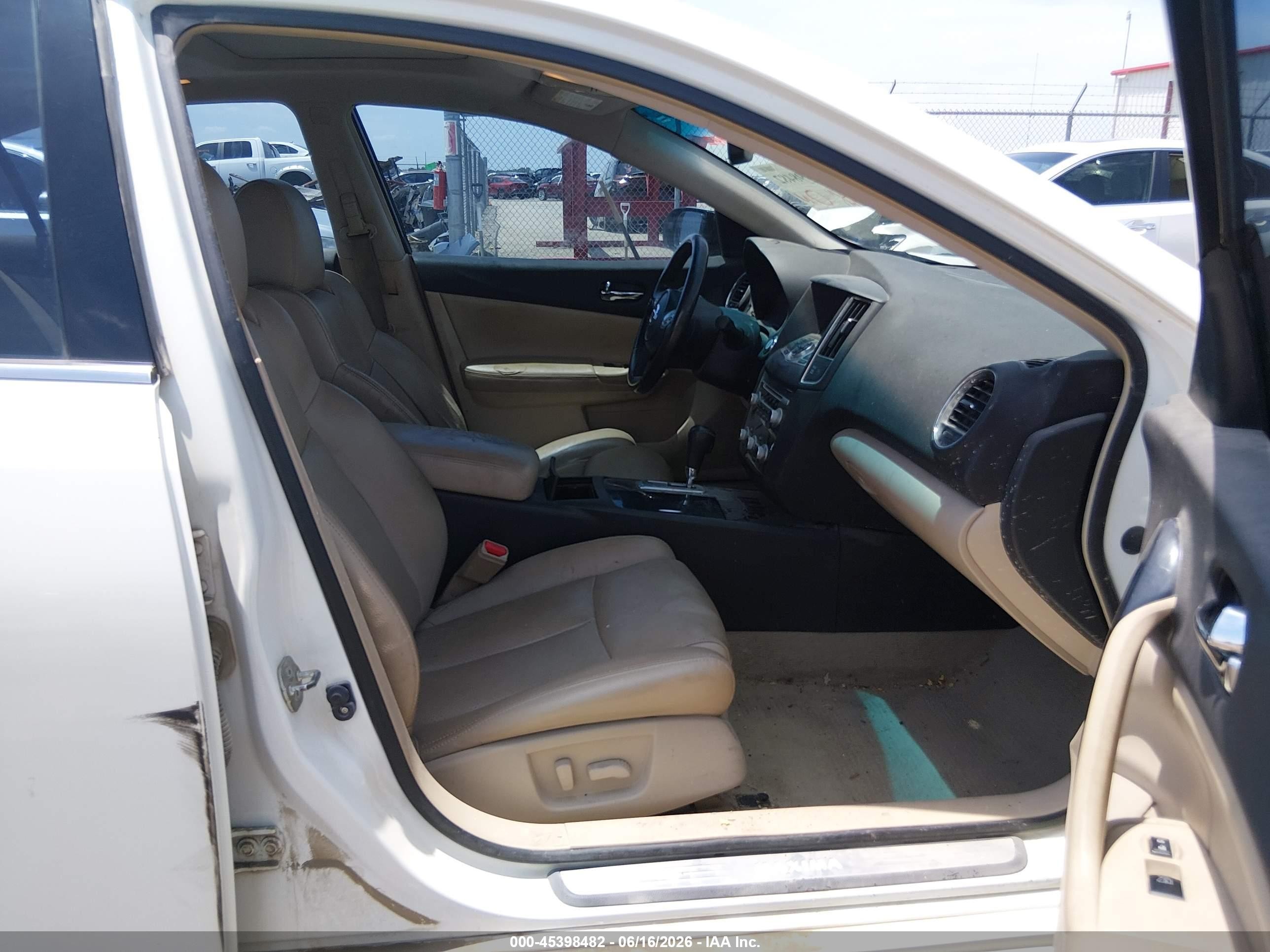 2013 Nissan Maxima 3.5 Sv White vin: 1N4AA5AP3DC836664