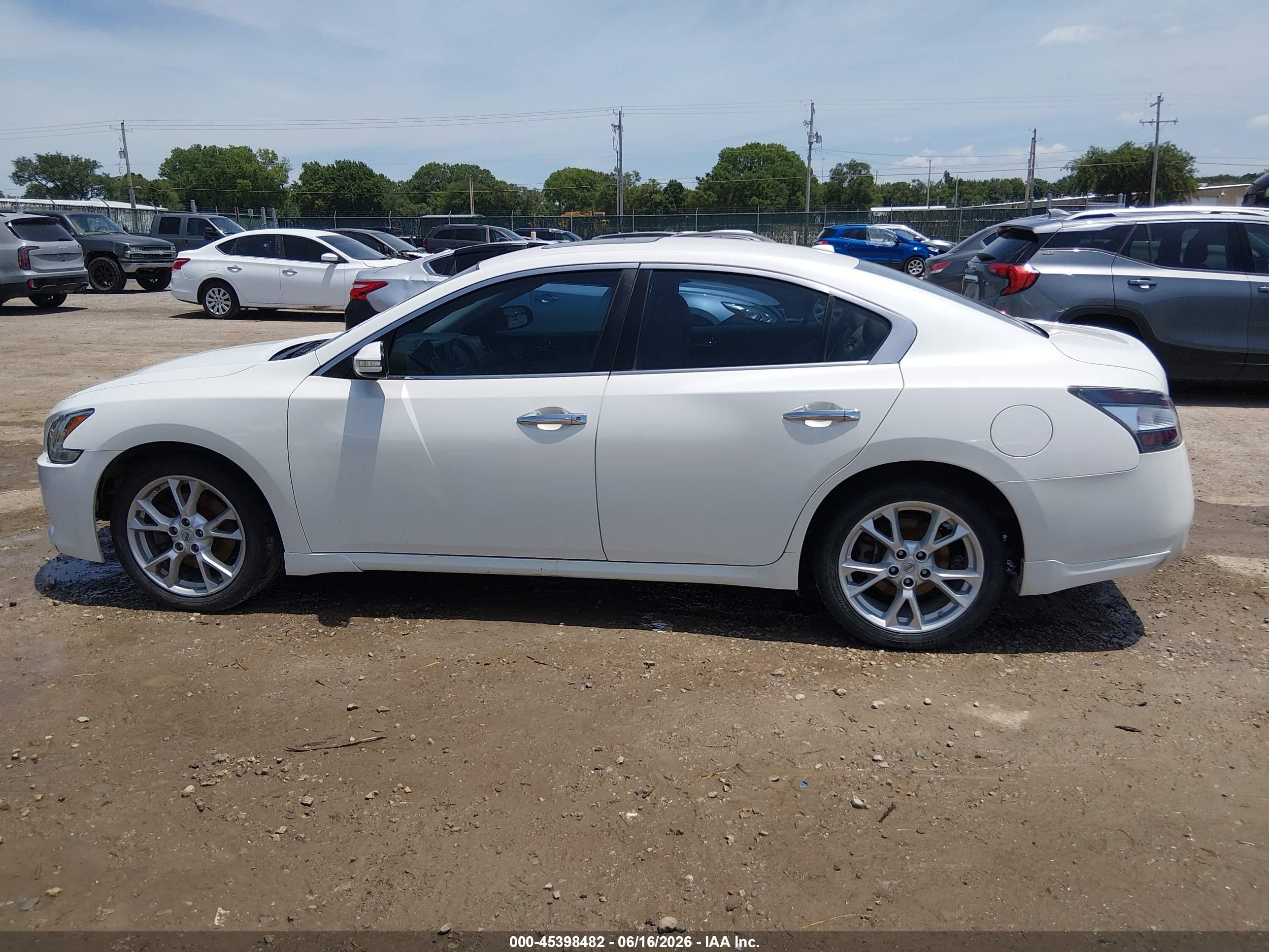 2013 Nissan Maxima 3.5 Sv White vin: 1N4AA5AP3DC836664