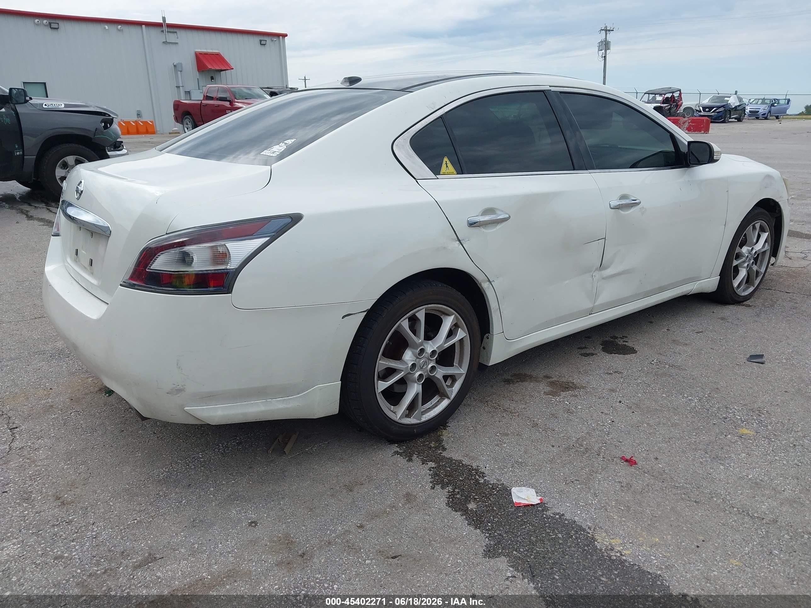 2014 Nissan Maxima 3.5 Sv White vin: 1N4AA5AP3EC449470