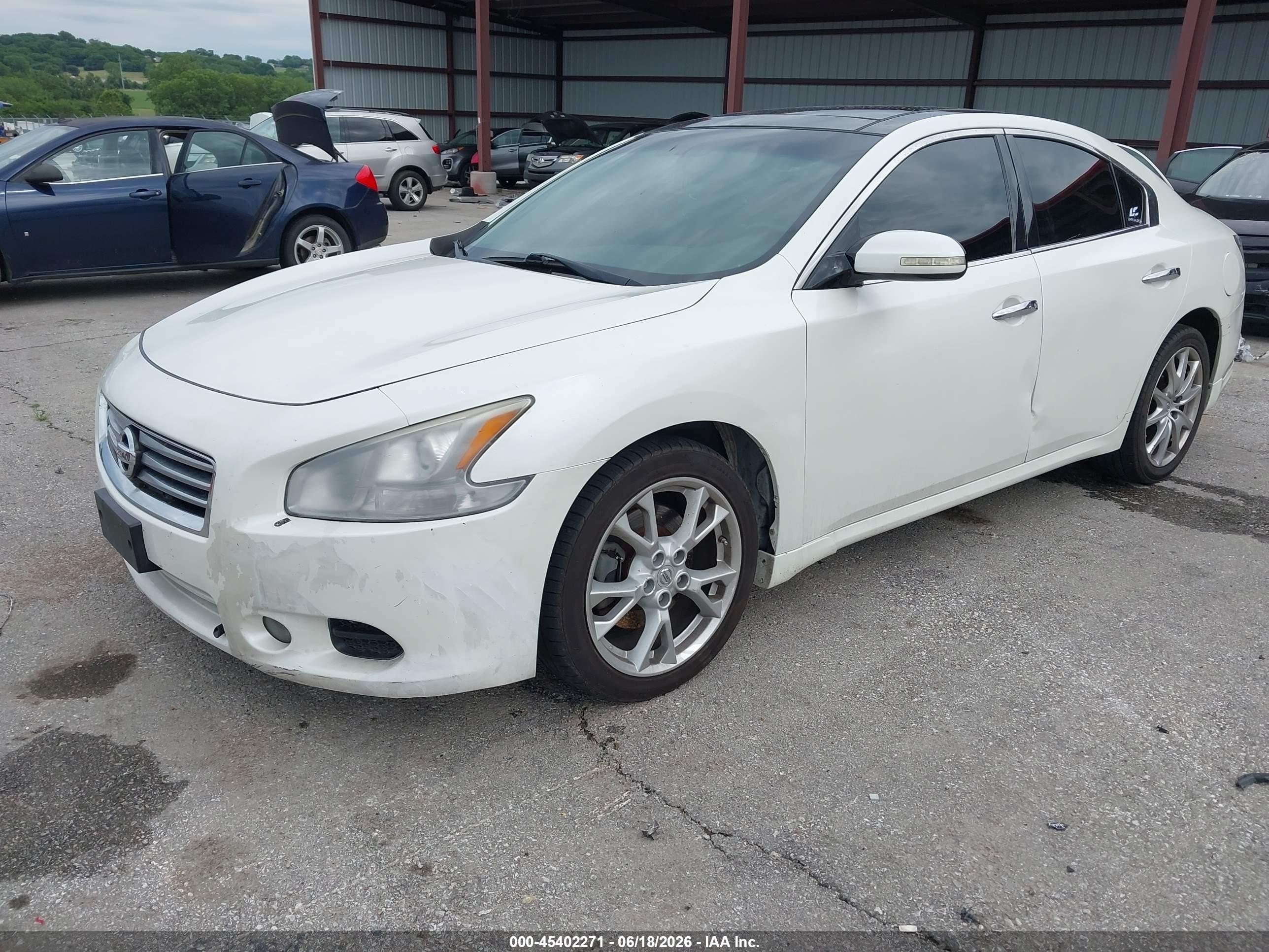 2014 Nissan Maxima 3.5 Sv White vin: 1N4AA5AP3EC449470