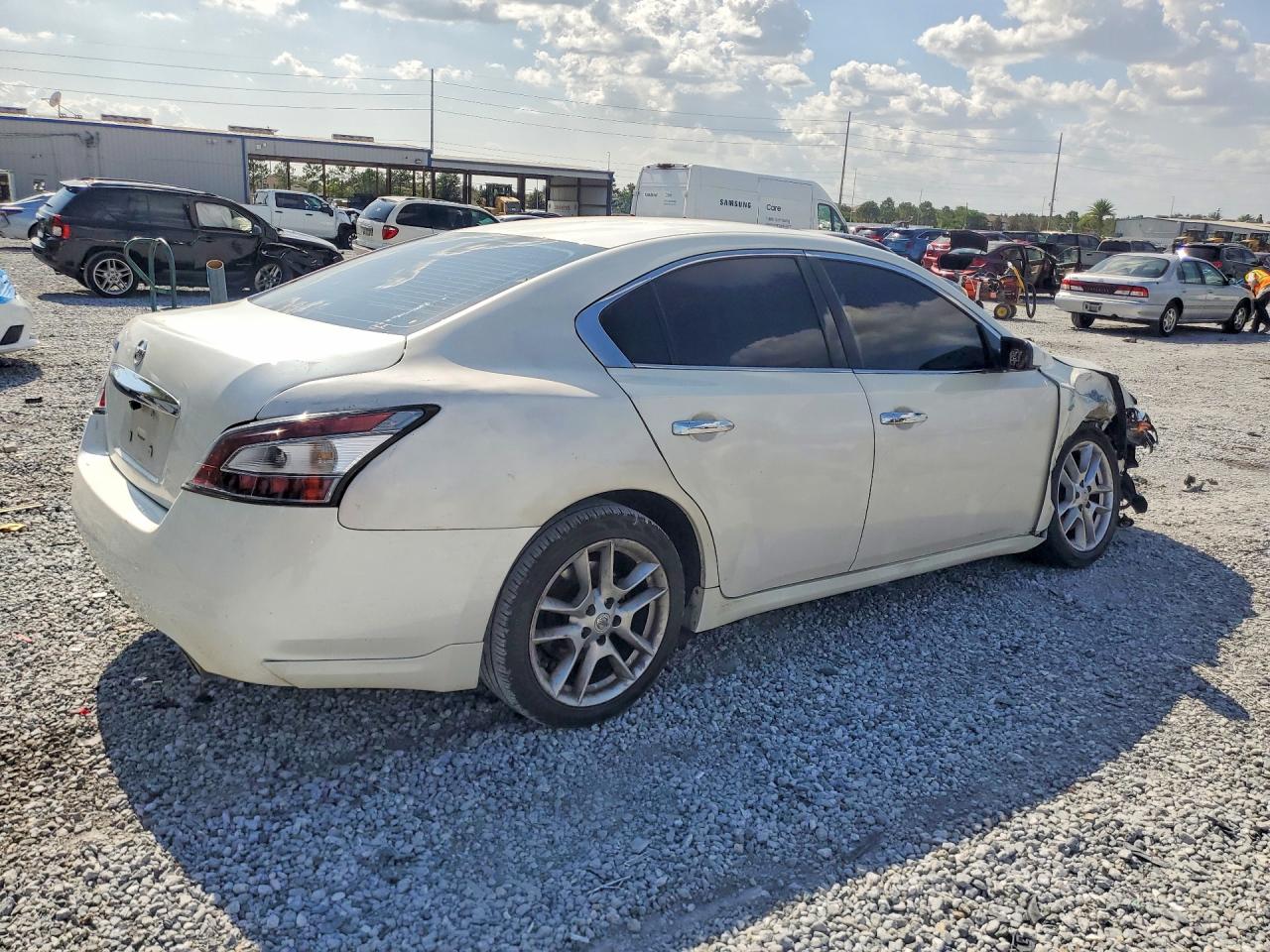 2014 Nissan Maxima 3.5 S Белый vin: 1N4AA5AP3EC463191