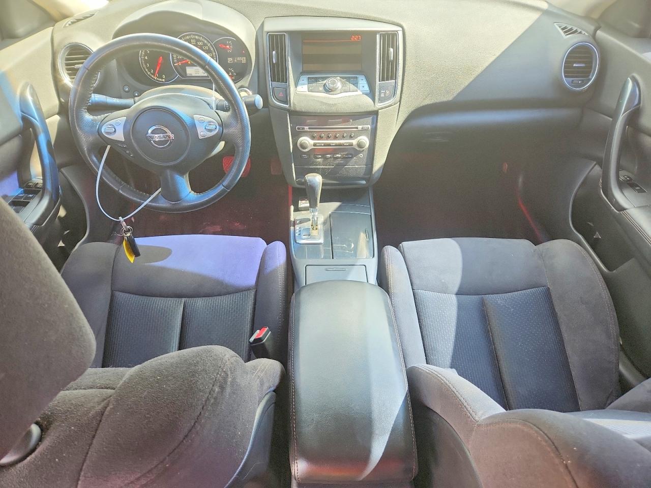 2014 Nissan Maxima 3.5 S Серебряный vin: 1N4AA5AP3EC489046