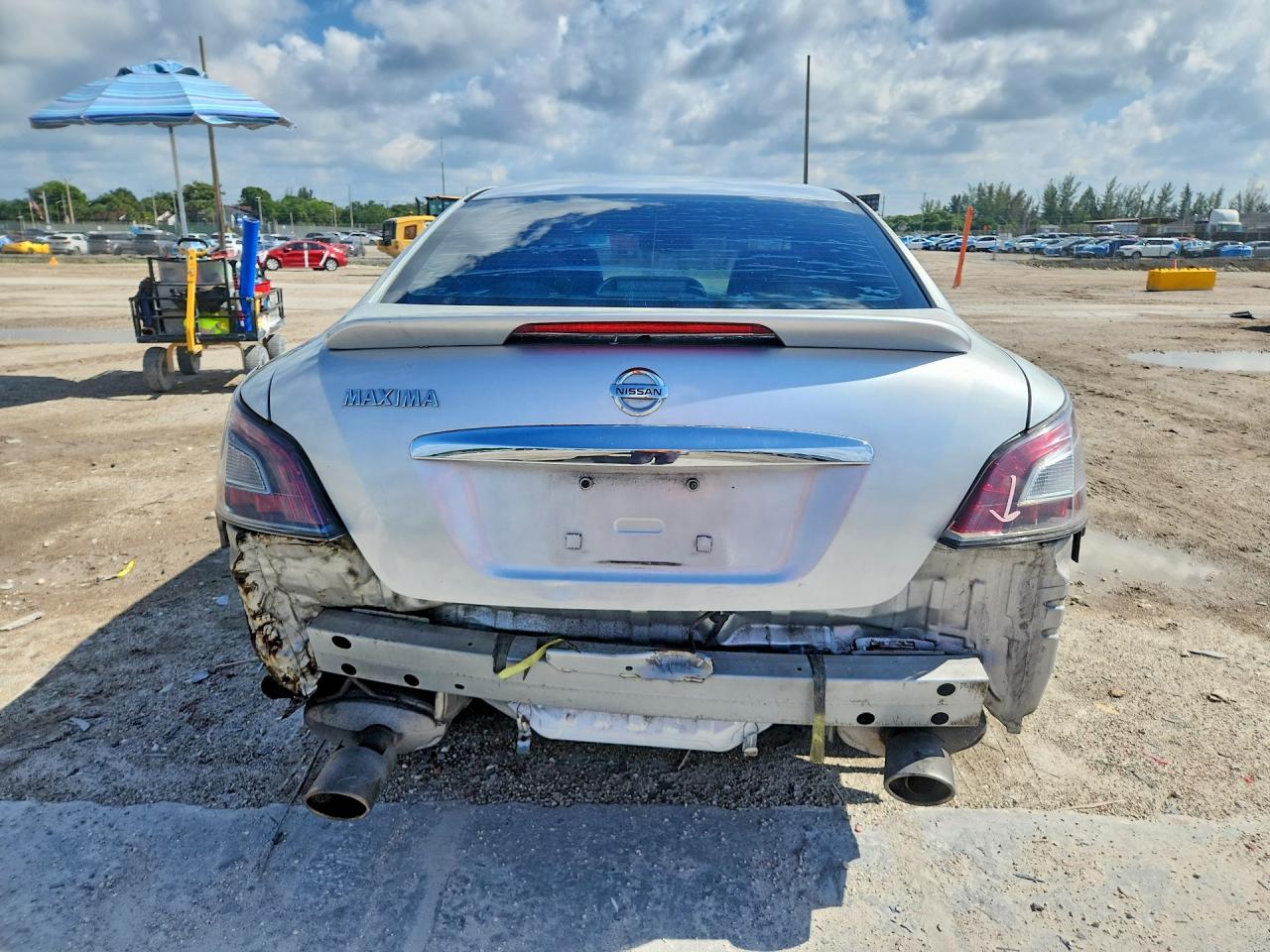 2014 Nissan Maxima 3.5 S Серебряный vin: 1N4AA5AP3EC489046