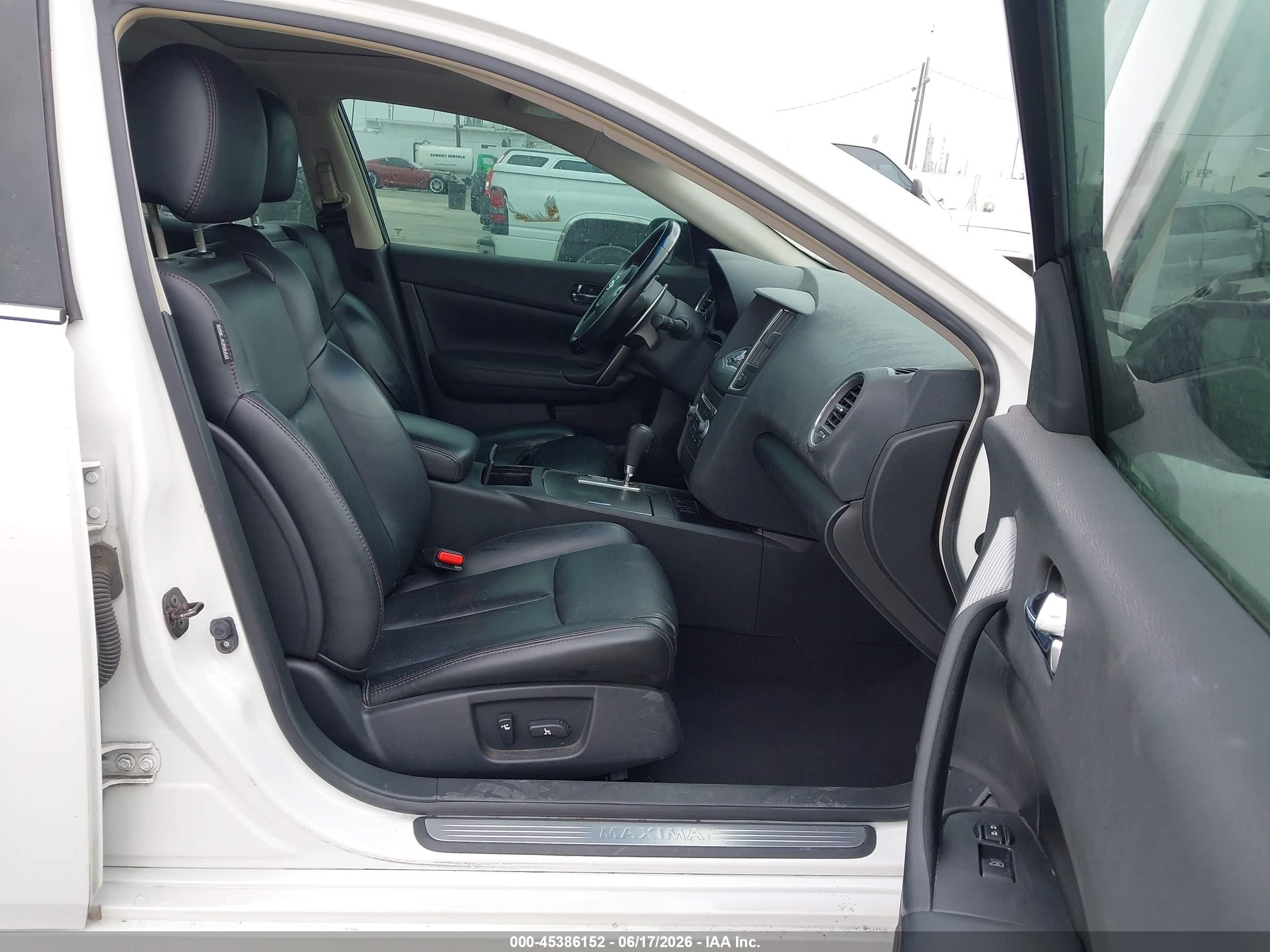 2010 Nissan Maxima 3.5 Sv White vin: 1N4AA5AP4AC862833