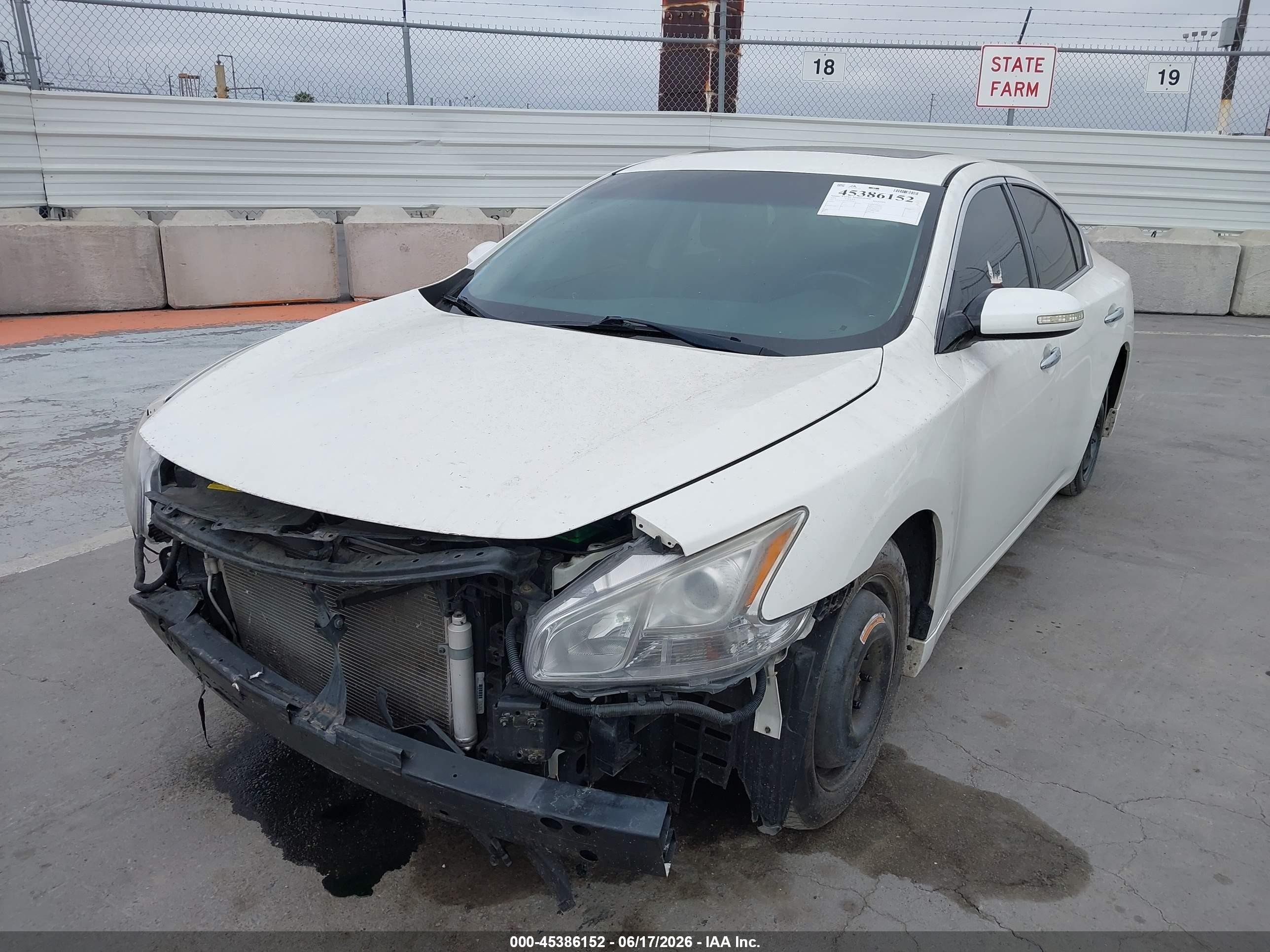 2010 Nissan Maxima 3.5 Sv White vin: 1N4AA5AP4AC862833