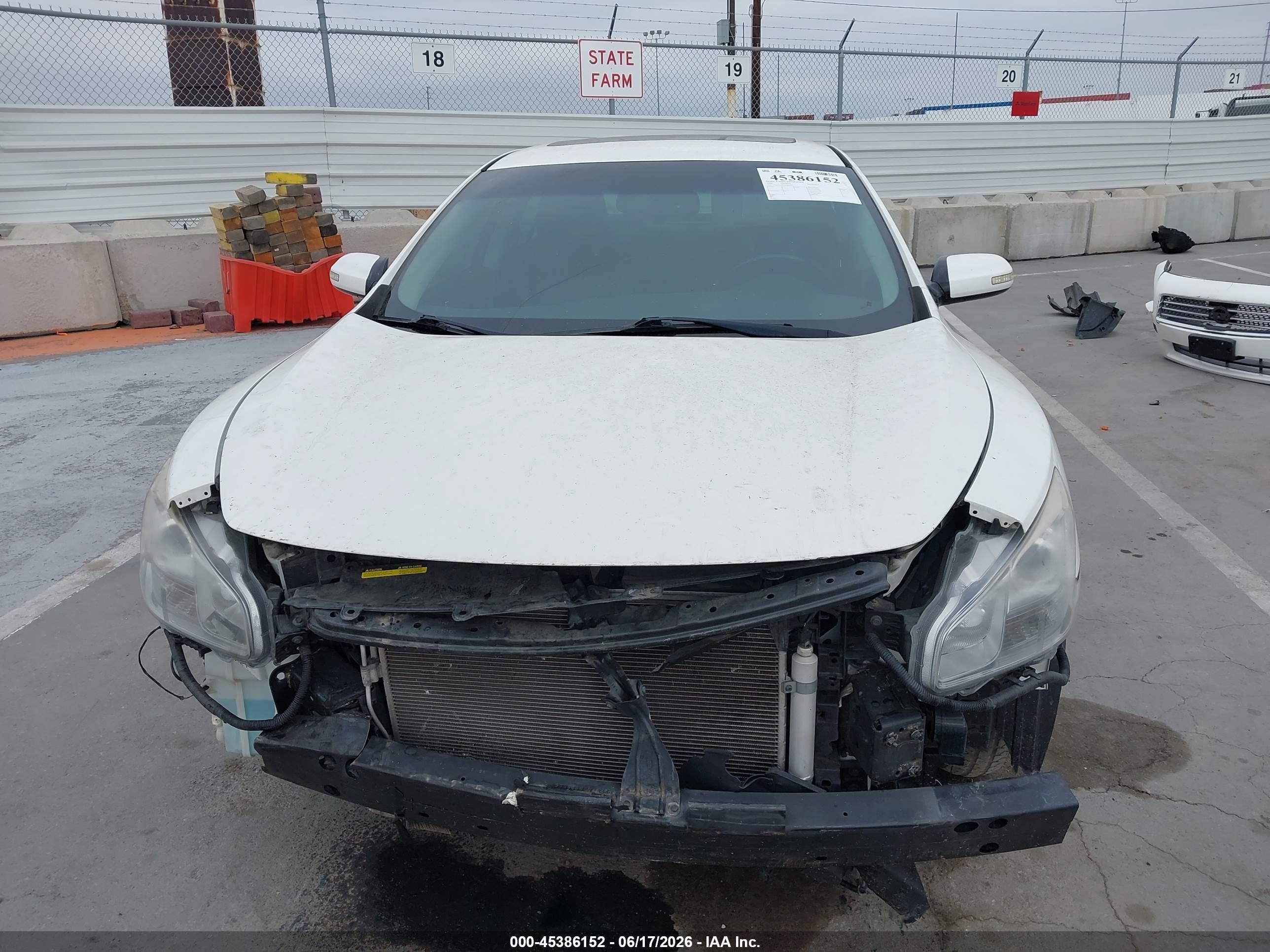 2010 Nissan Maxima 3.5 Sv White vin: 1N4AA5AP4AC862833
