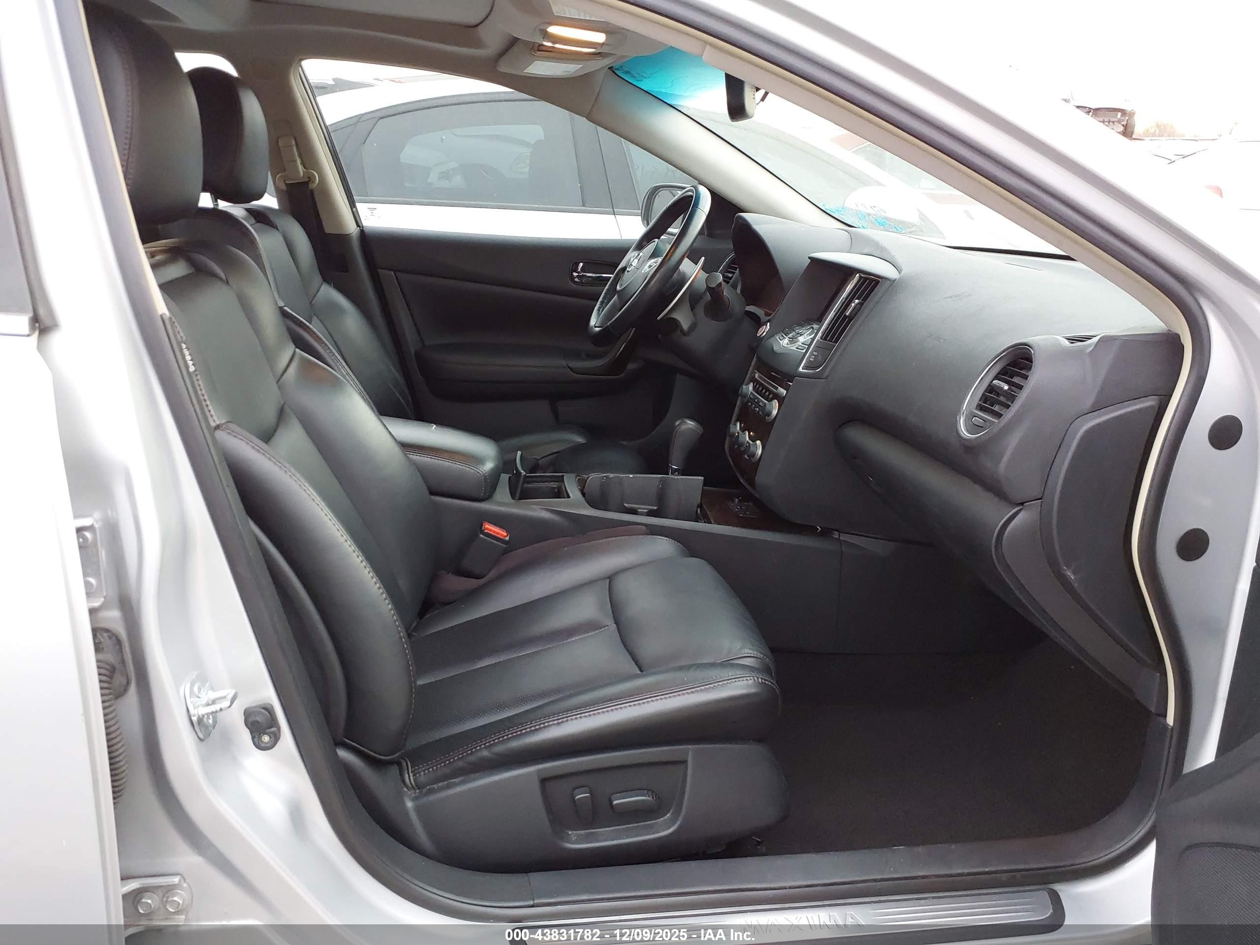 2011 Nissan Maxima 3.5 Sv Серебряный vin: 1N4AA5AP4BC803993