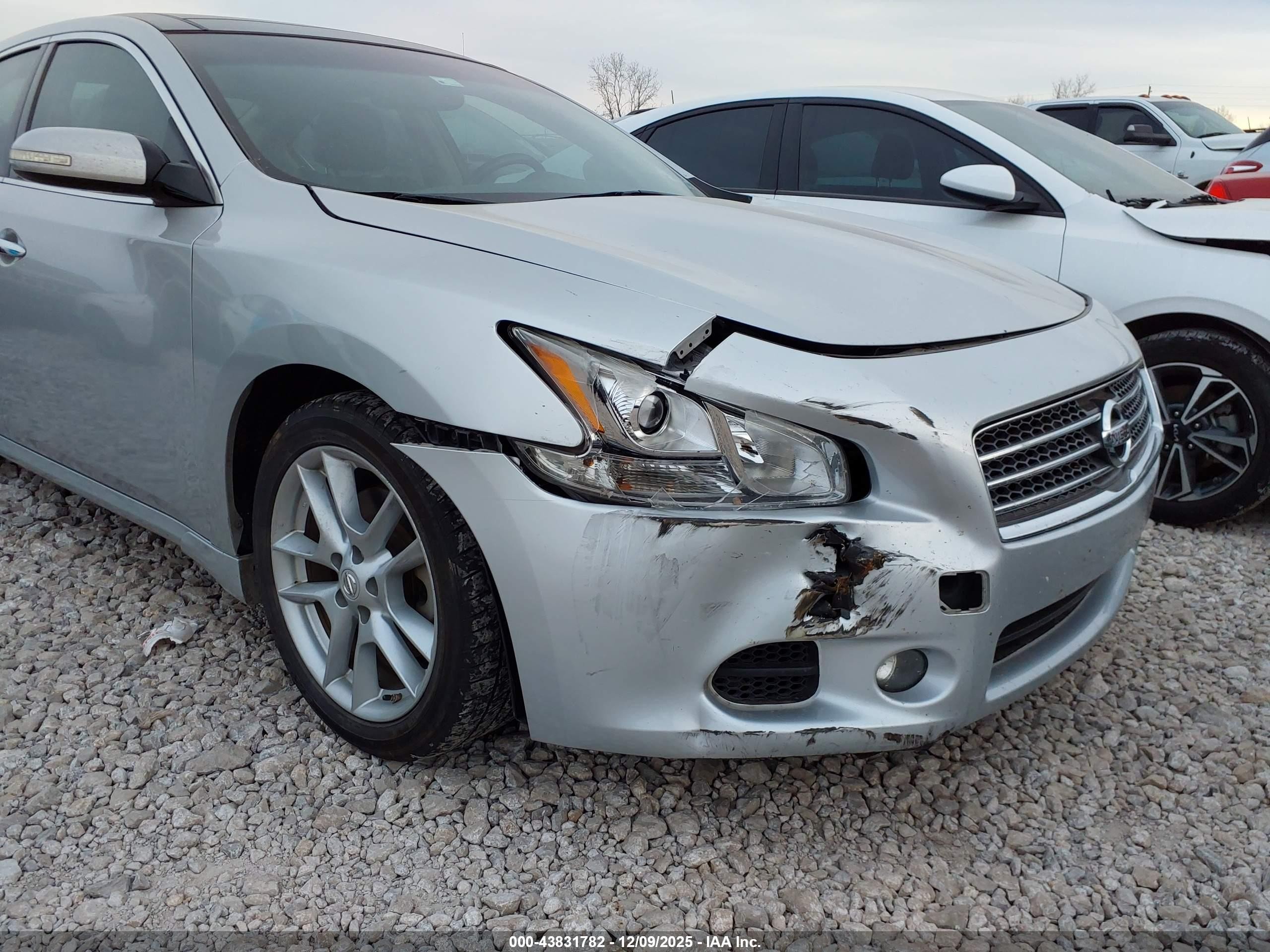 2011 Nissan Maxima 3.5 Sv Серебряный vin: 1N4AA5AP4BC803993