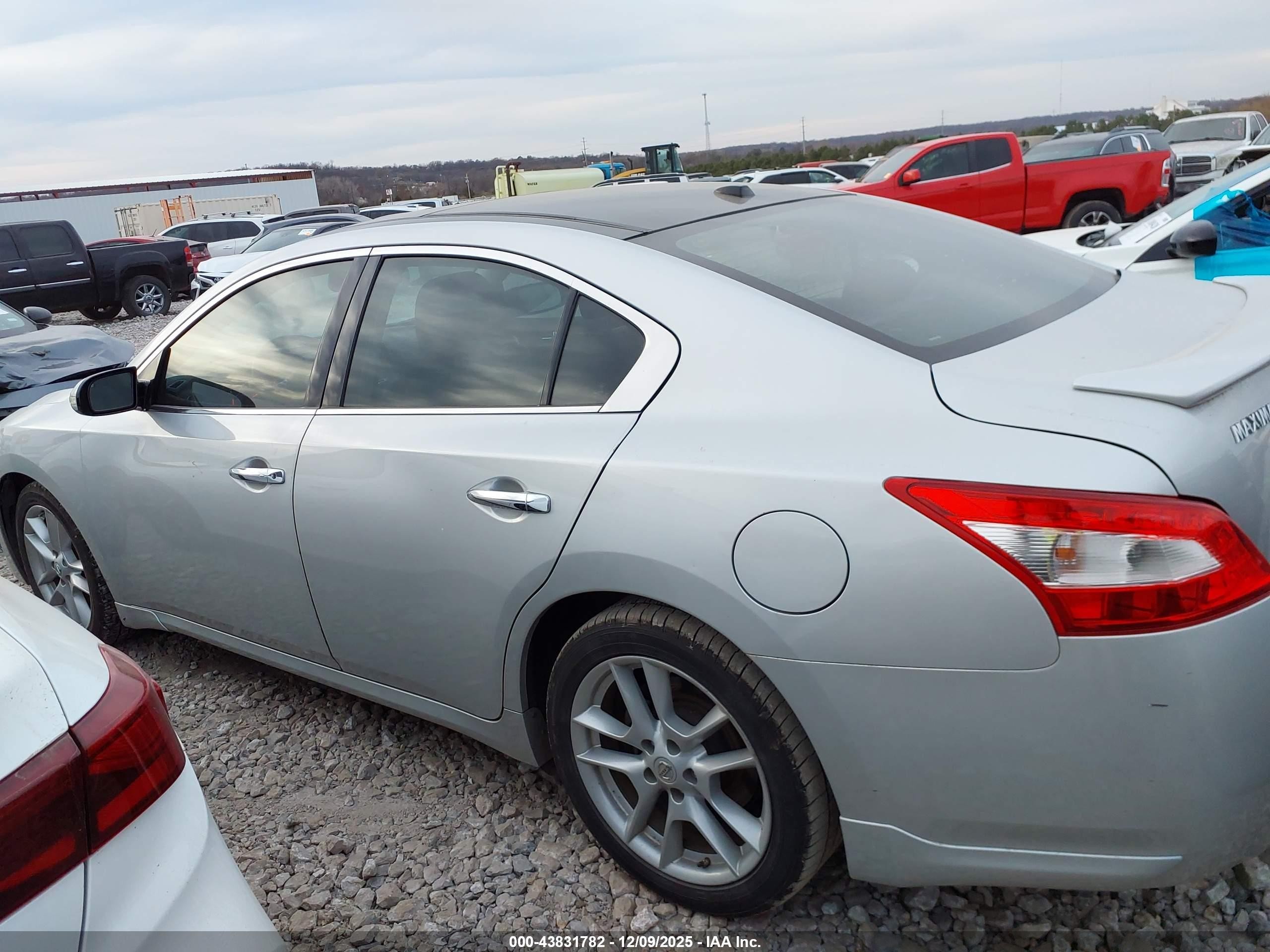 2011 Nissan Maxima 3.5 Sv Серебряный vin: 1N4AA5AP4BC803993
