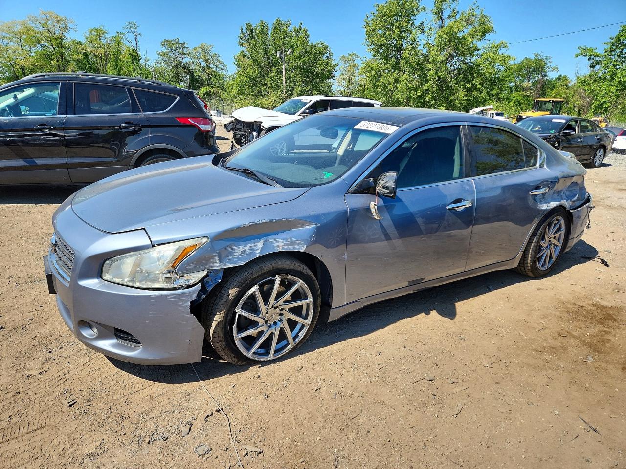 1N4AA5AP4BC839666