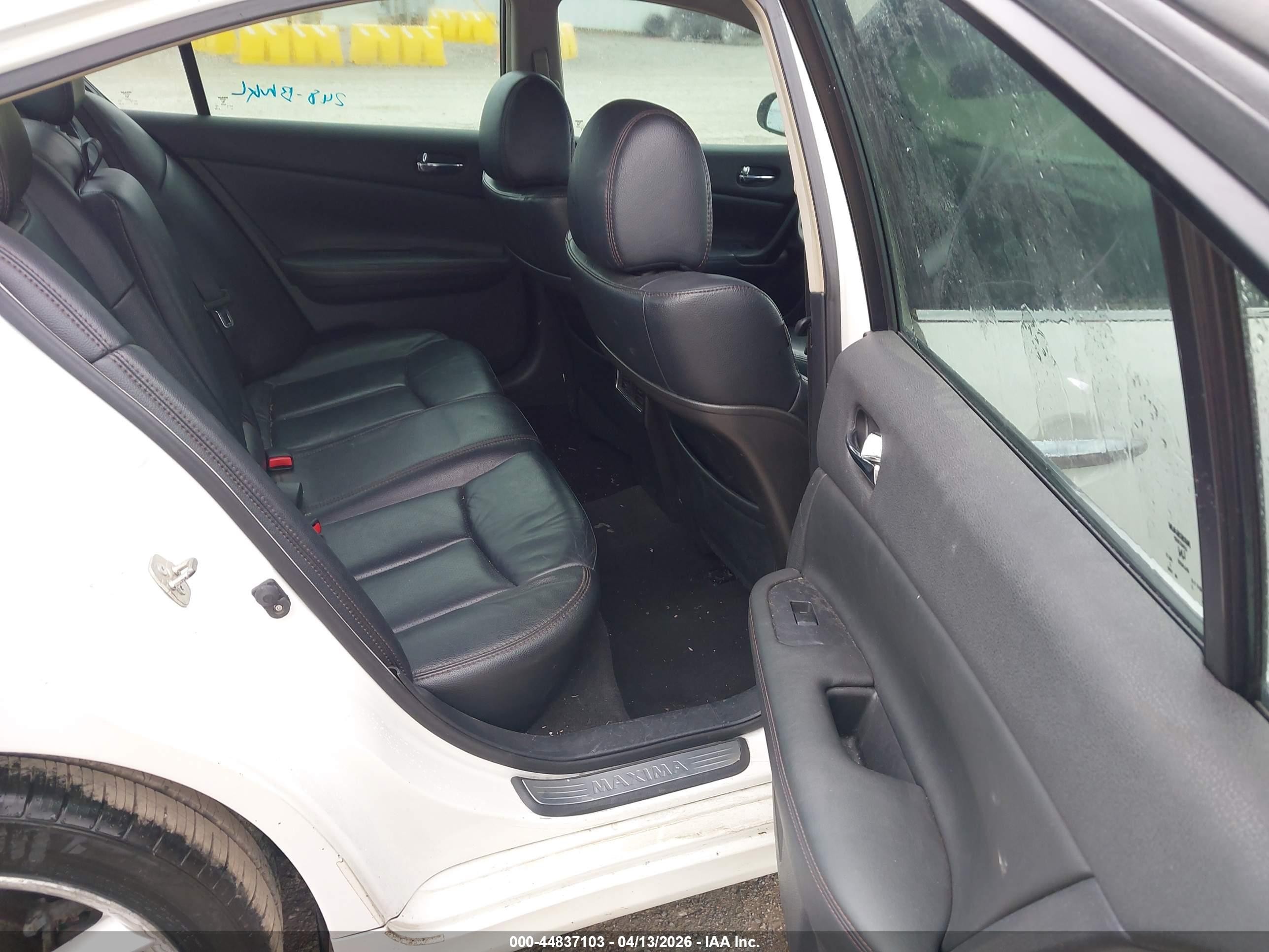 2011 Nissan Maxima 3.5 Sv Белый vin: 1N4AA5AP4BC858654
