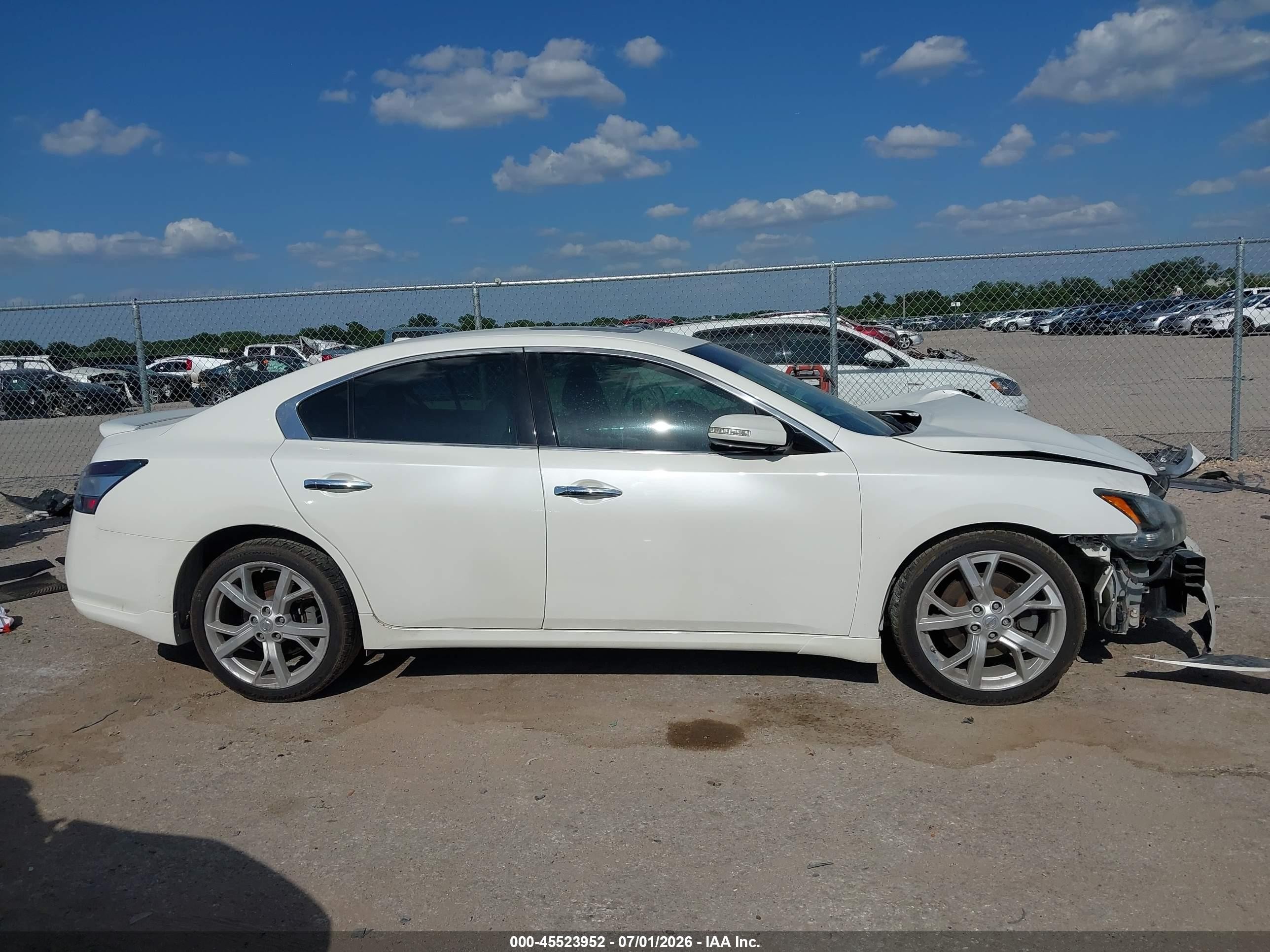 2012 Nissan Maxima 3.5 Sv Белый vin: 1N4AA5AP4CC848675