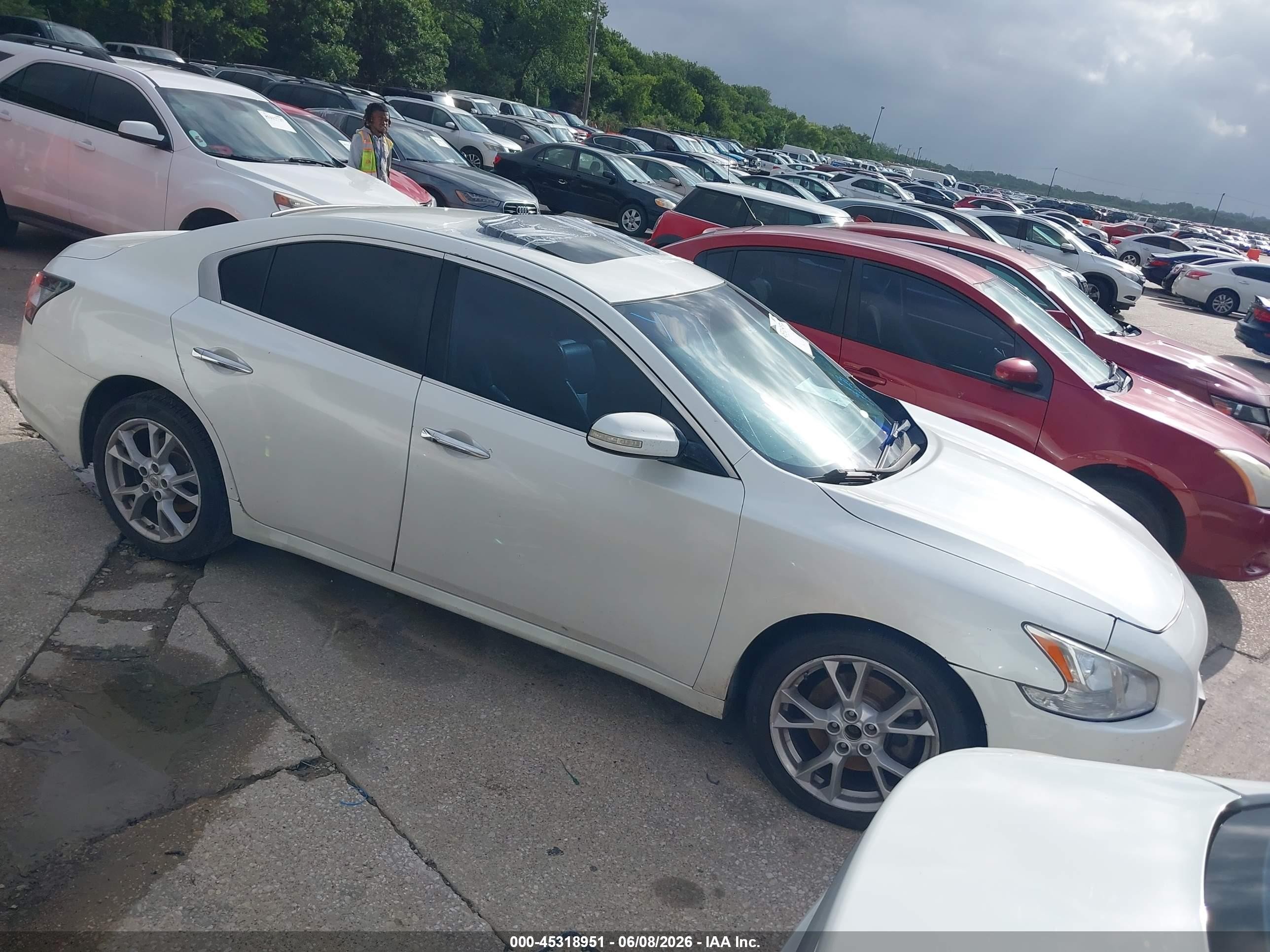 2013 Nissan Maxima 3.5 Sv White vin: 1N4AA5AP4DC827973