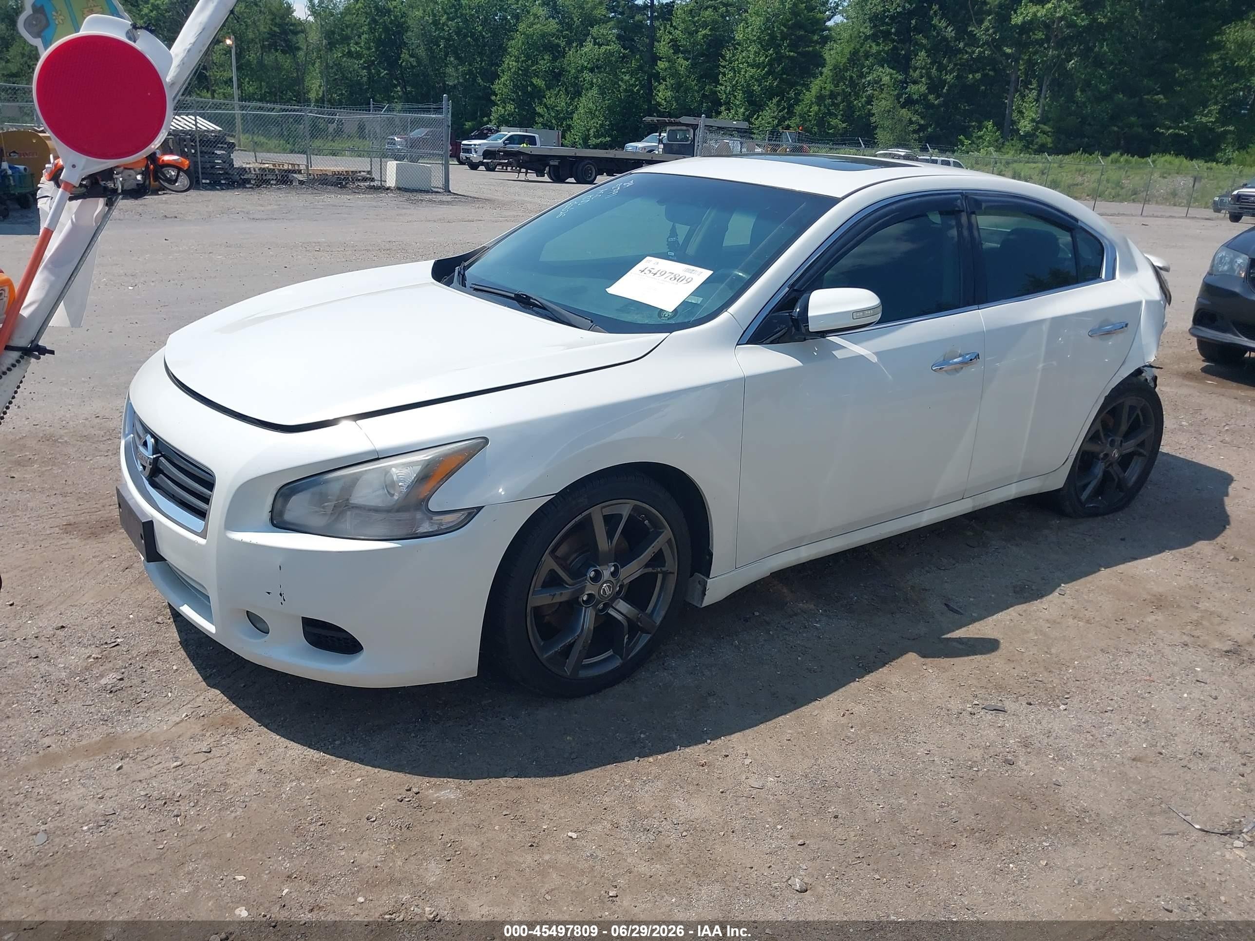 2013 Nissan Maxima 3.5 Sv White vin: 1N4AA5AP4DC847222