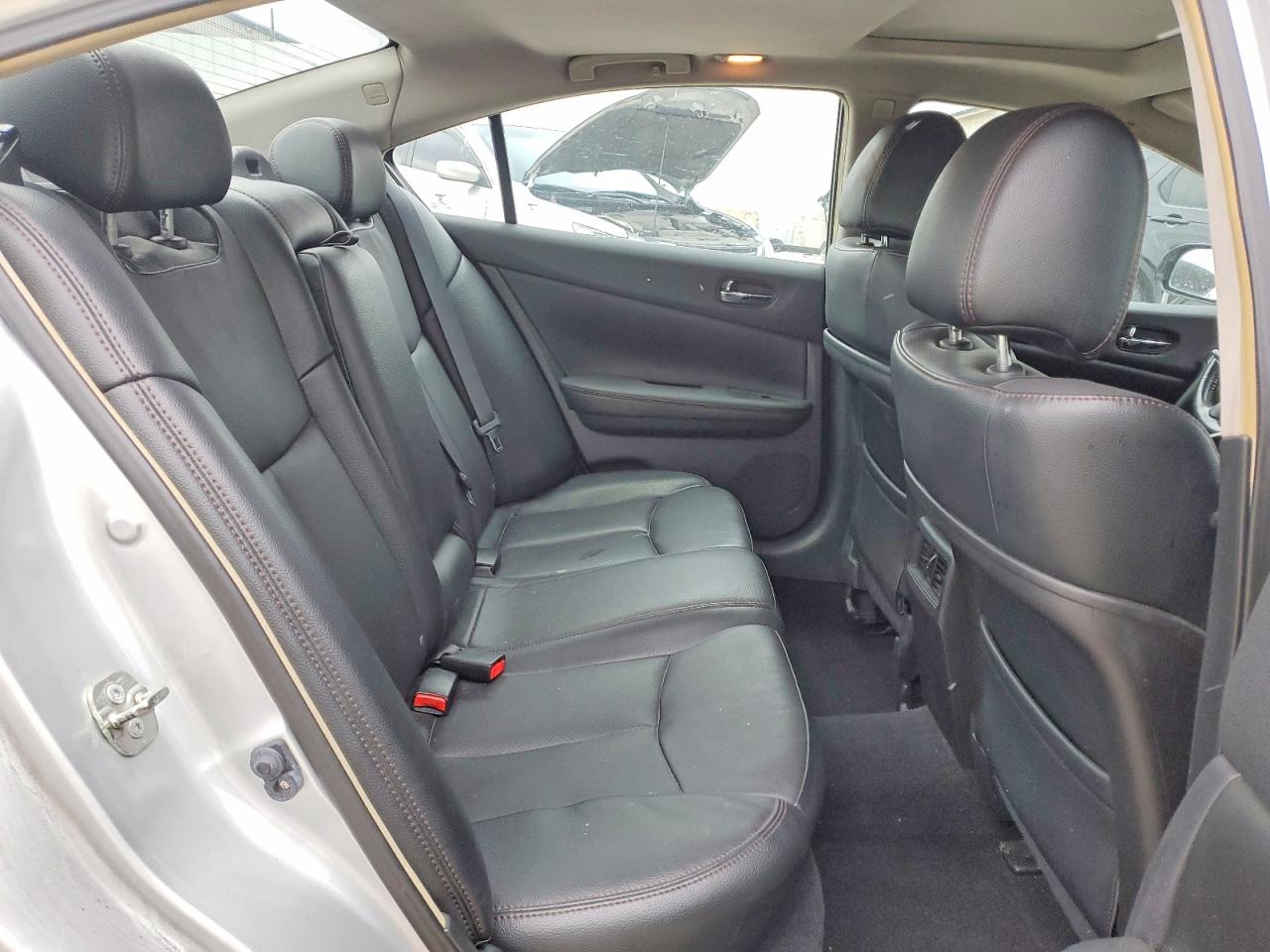 2014 Niss Maxima S Silver vin: 1N4AA5AP4EC455617