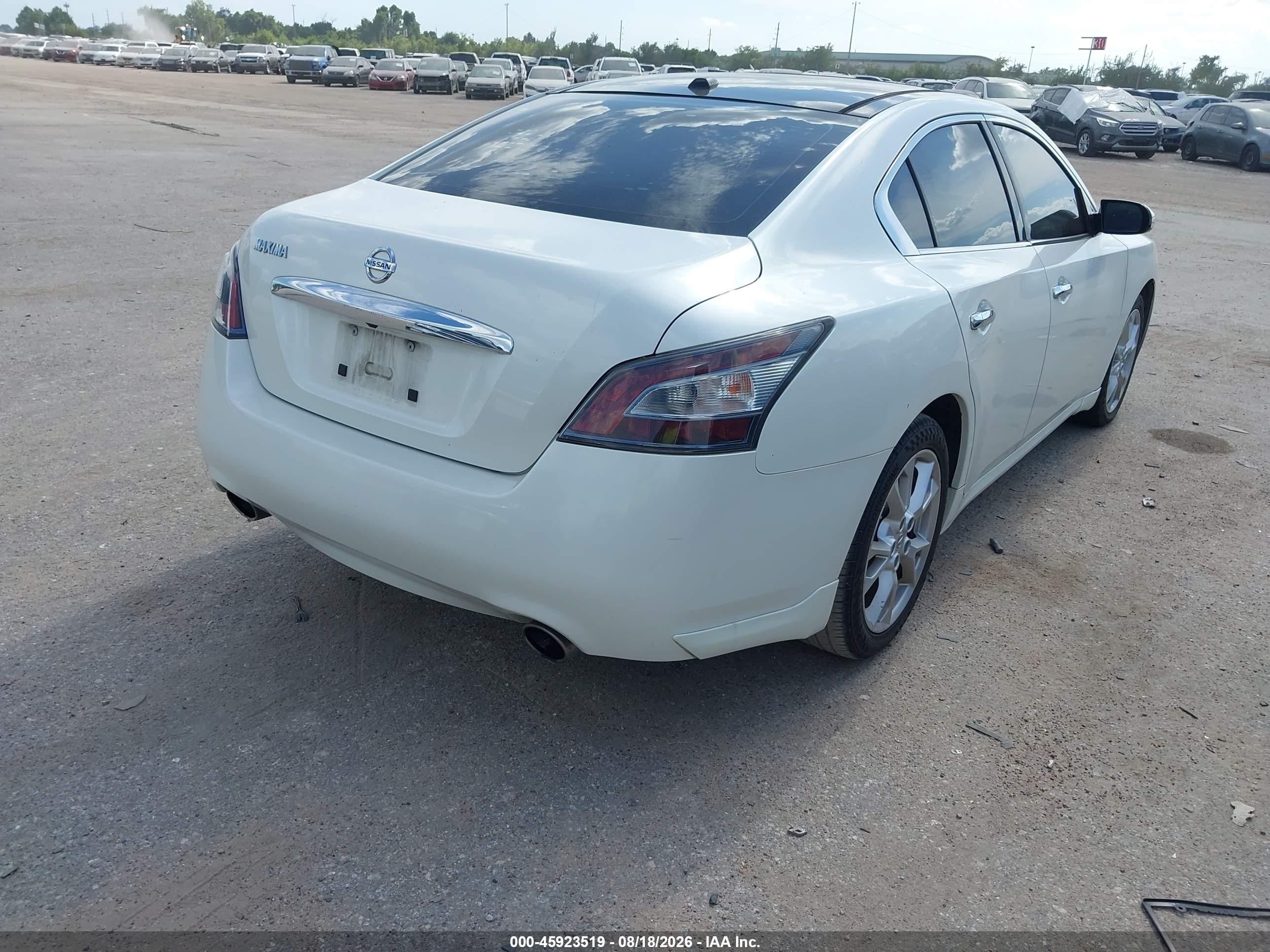 2014 Nissan Maxima 3.5 Sv White vin: 1N4AA5AP4EC461644