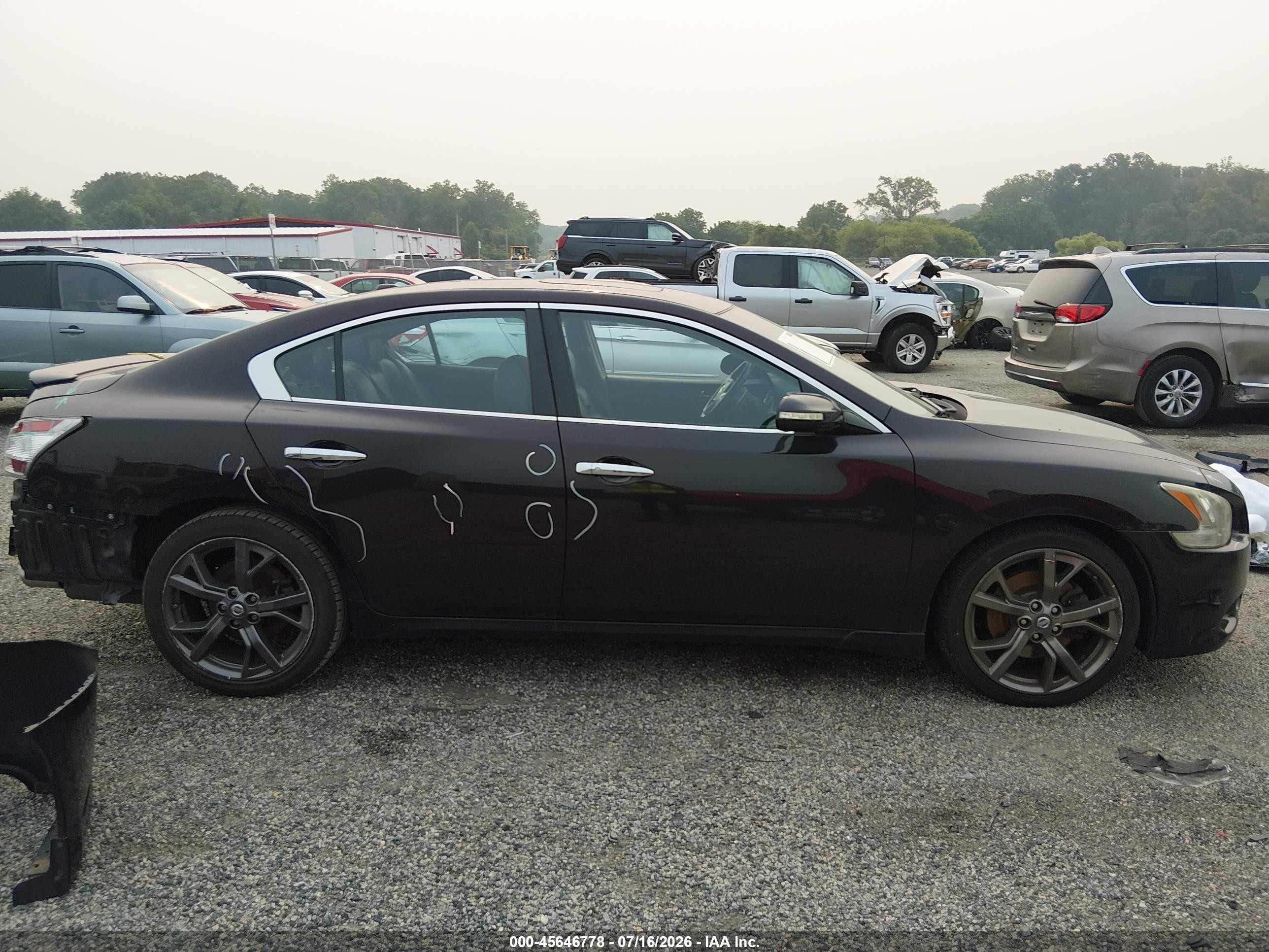 2014 Nissan Maxima 3.5 Sv Burgundy vin: 1N4AA5AP4EC486382