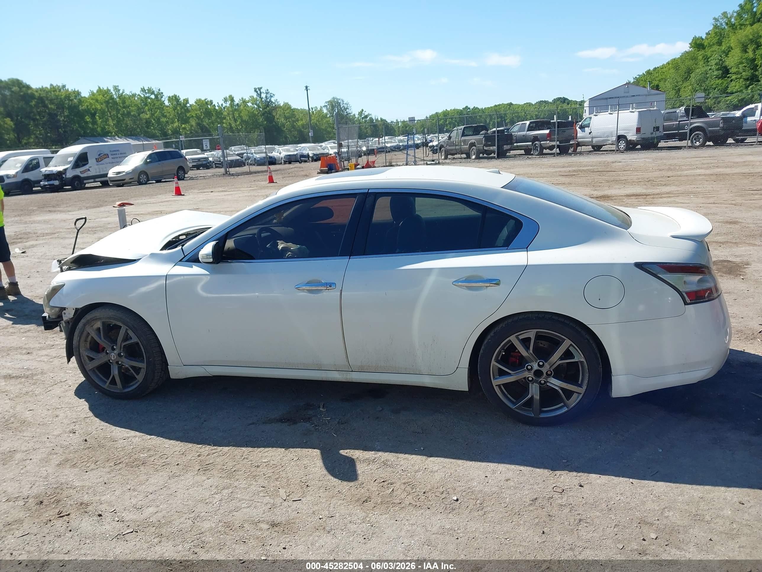 2014 Nissan Maxima 3.5 Sv White vin: 1N4AA5AP4EC497043